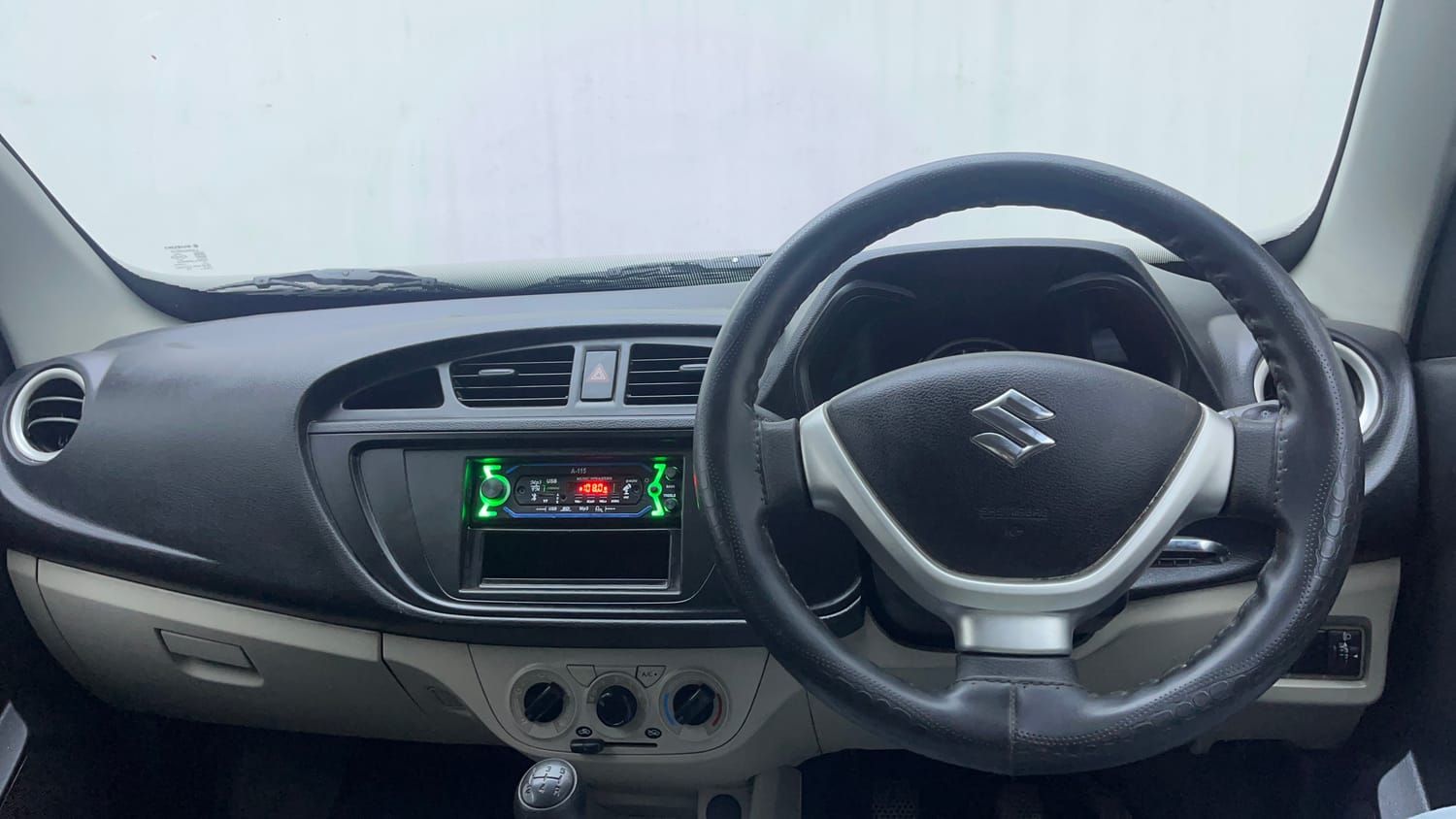 Used 2020 Maruti Suzuki Alto 800 LXi Petrol Manual interior DASHBOARD VIEW
