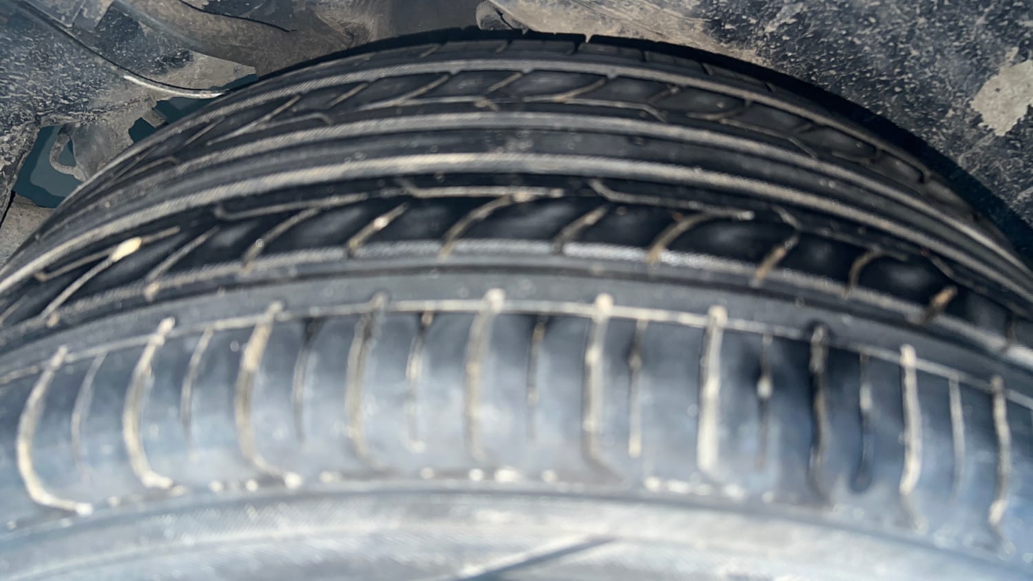 Used 2019 Toyota Corolla Altis GL Petrol Petrol Manual tyres LEFT REAR TYRE TREAD VIEW