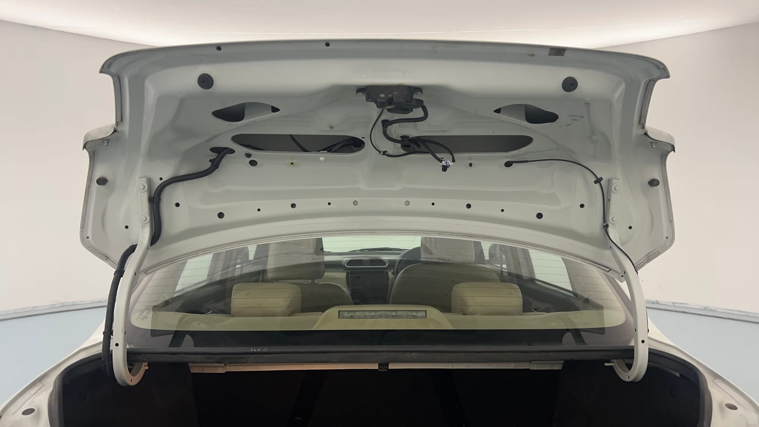 Used 2022 Maruti Suzuki Dzire ZXi Plus Petrol Manual interior DICKY DOOR OPEN VIEW