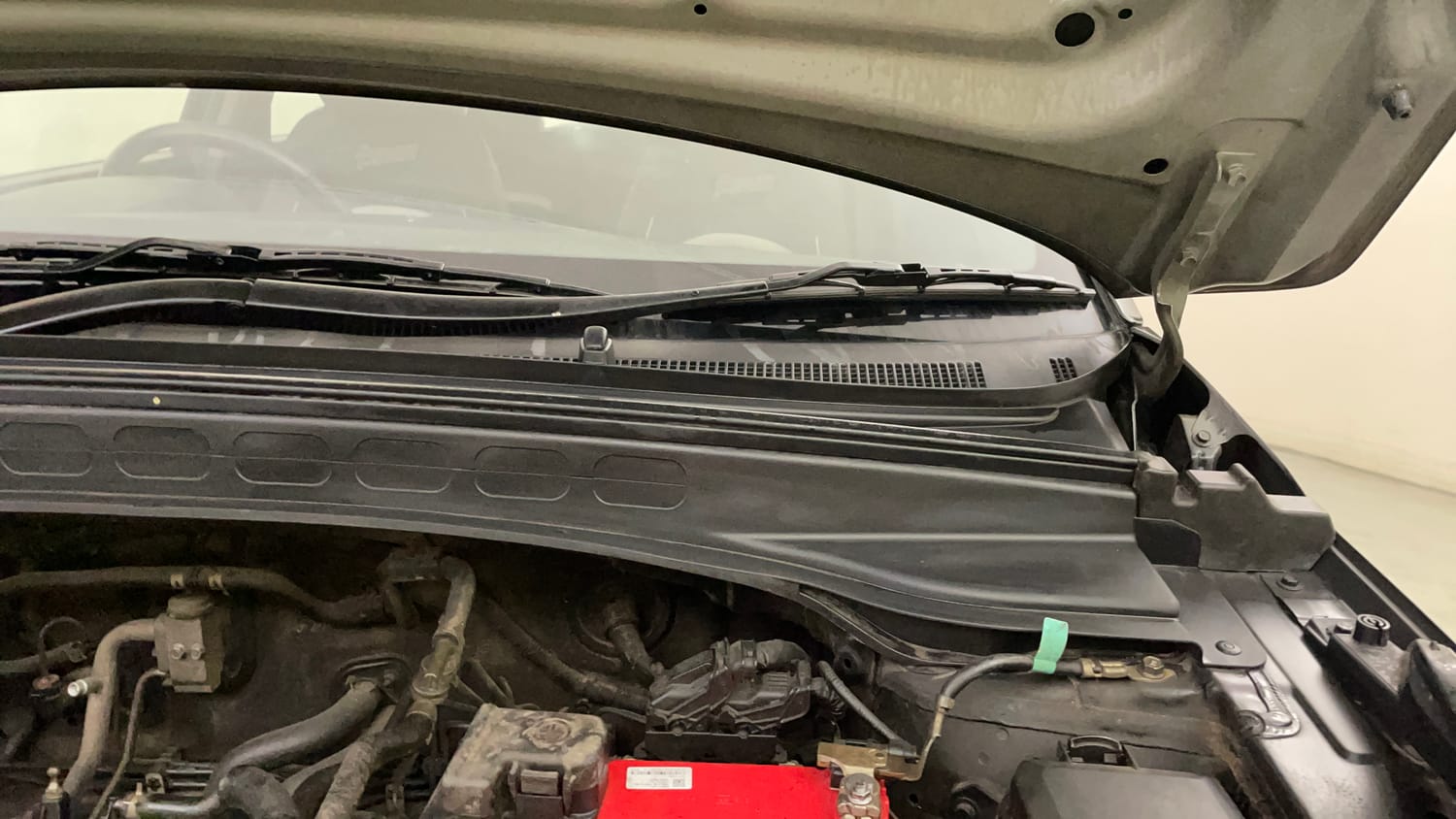 Used 2020 Hyundai Creta SX 1.6 Petrol Petrol Manual engine ENGINE LEFT SIDE HINGE & APRON VIEW