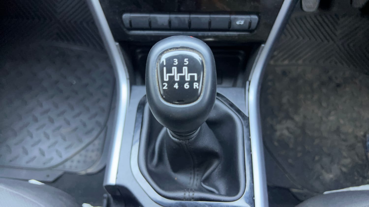 Used 2021 Tata Nexon XM Petrol Manual interior GEAR  KNOB VIEW