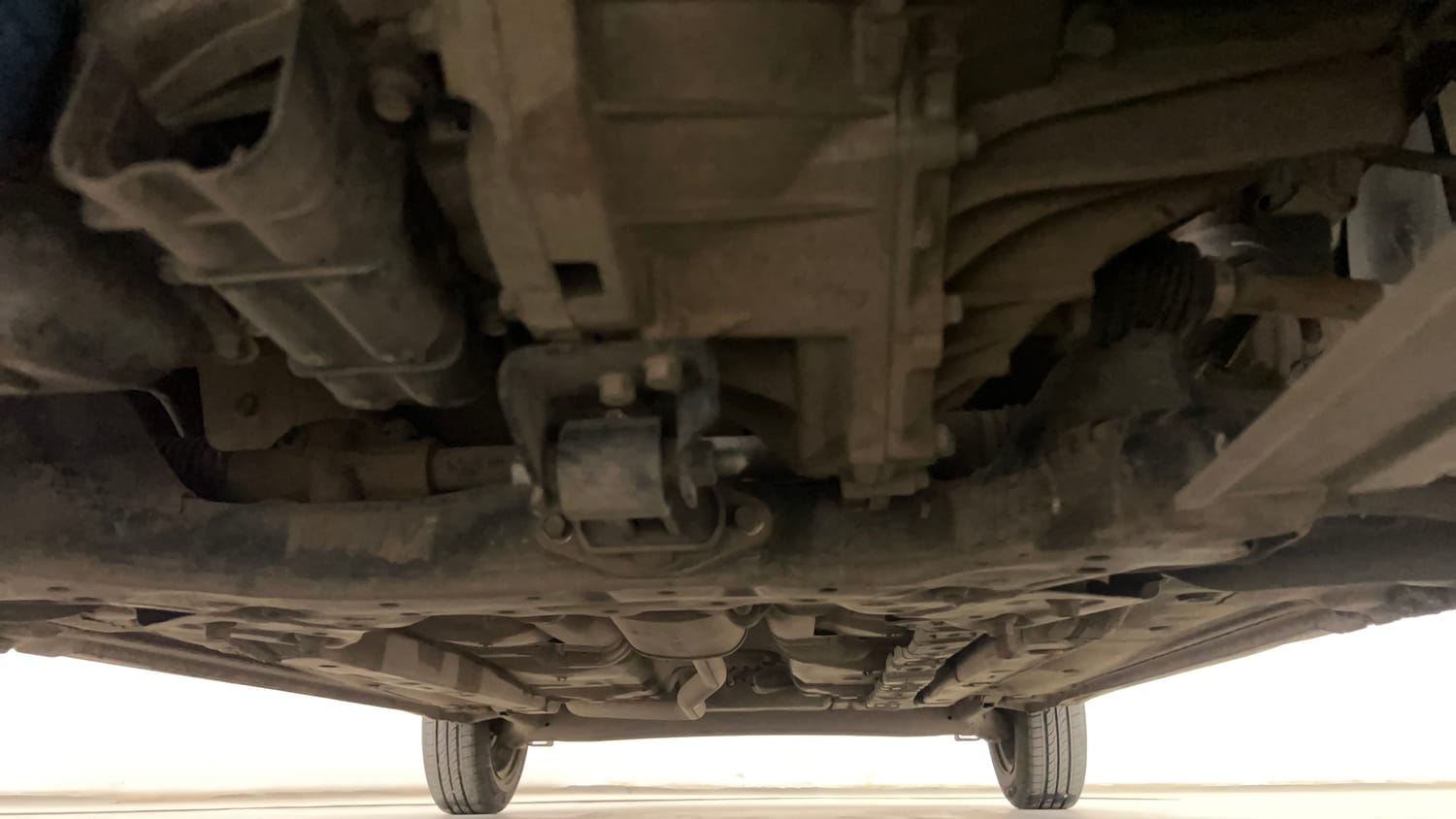Used 2016 Hyundai Grand i10 Sportz 1.2 Kappa VTVT Petrol Manual extra FRONT LEFT UNDERBODY VIEW