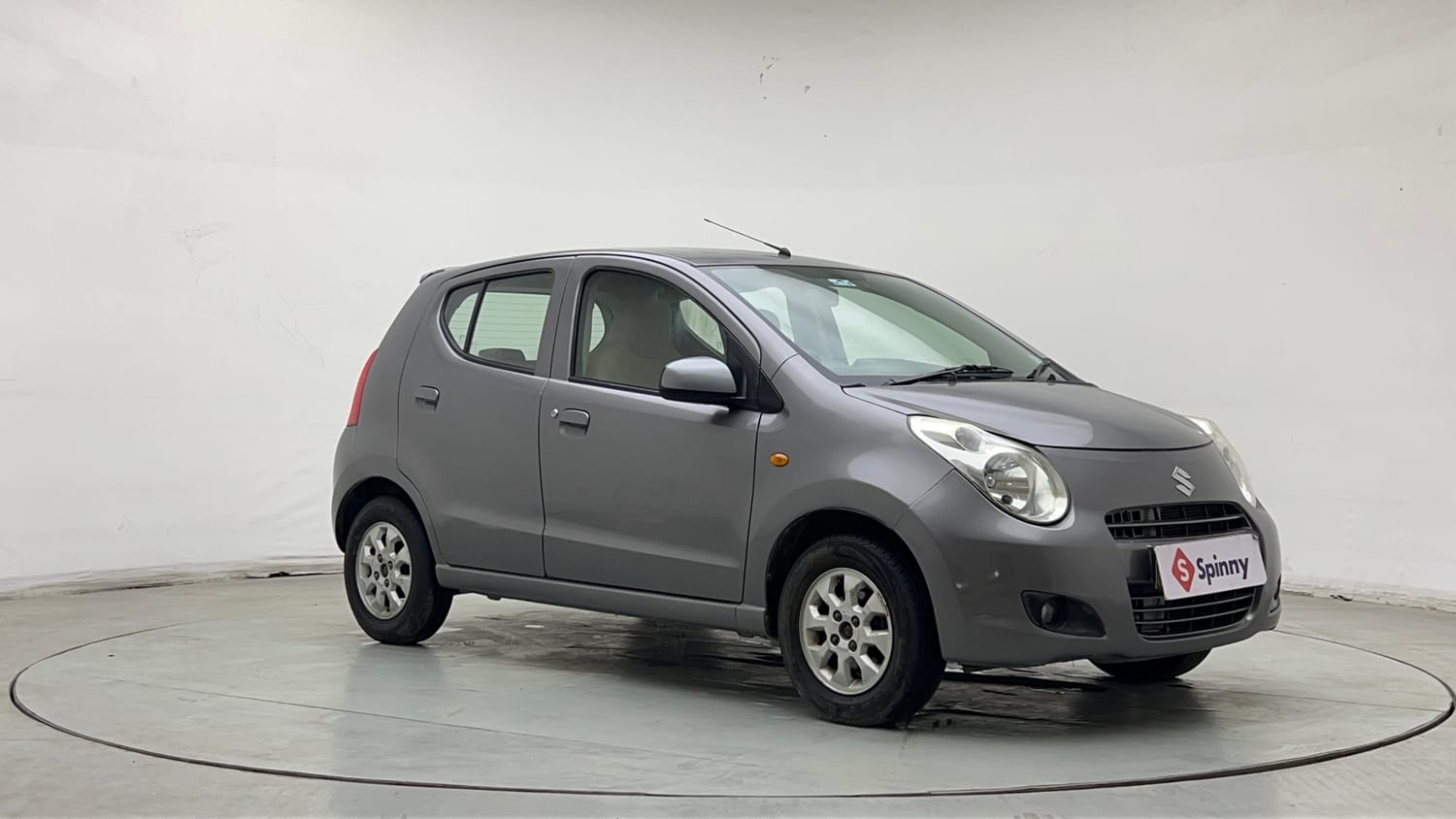 Used 2013 Maruti Suzuki A-Star ZXI Petrol Manual exterior RIGHT FRONT CORNER VIEW