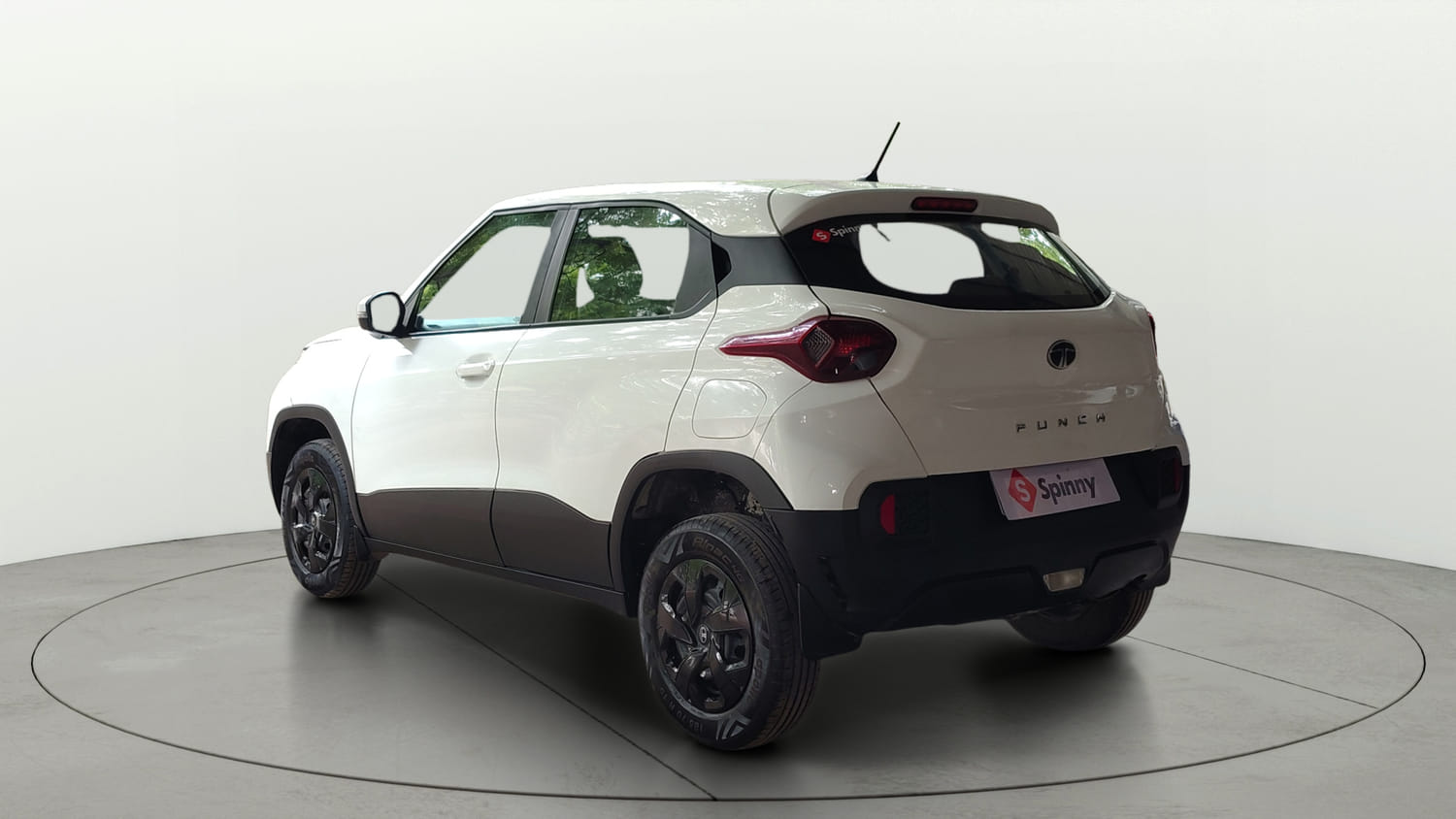 Used 2024 Tata Punch Adventure MT Petrol Manual exterior LEFT REAR CORNER VIEW