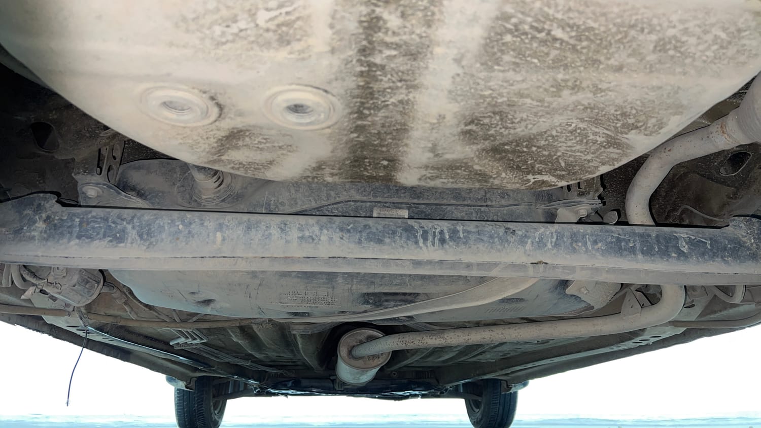 Used 2022 Maruti Suzuki Wagon R 1.0 VXi (O) 1.0 Petrol Manual extra REAR UNDERBODY VIEW (TAKEN FROM REAR)
