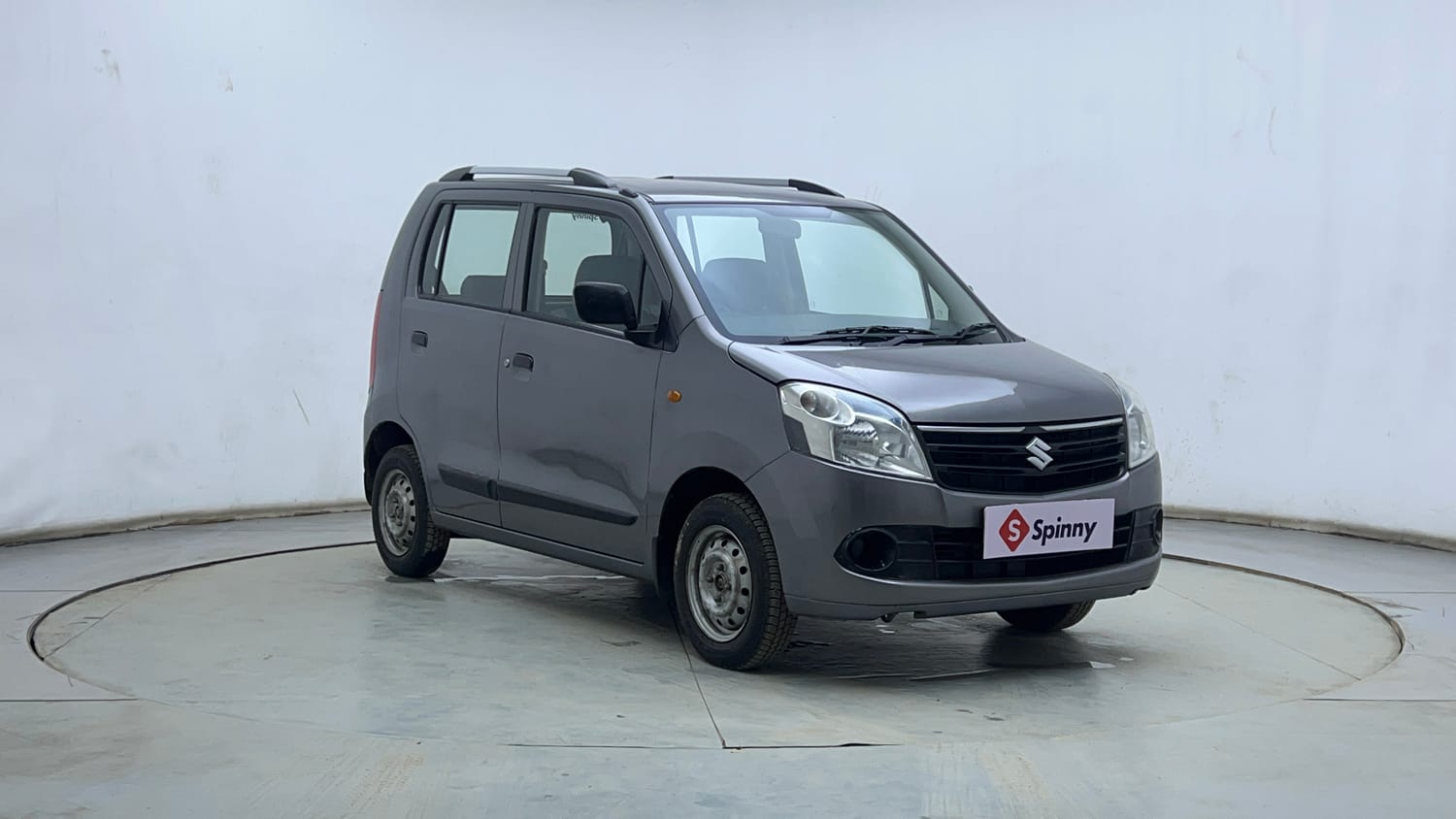 Used 2013 Maruti Suzuki Wagon R 1.0 LXI CNG (outside fitted) Cng Manual exterior RIGHT FRONT CORNER VIEW