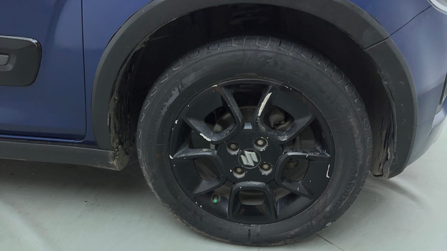 Used 2020 Maruti Suzuki Ignis Zeta 1.2 MT Petrol Manual tyres RIGHT FRONT TYRE RIM VIEW