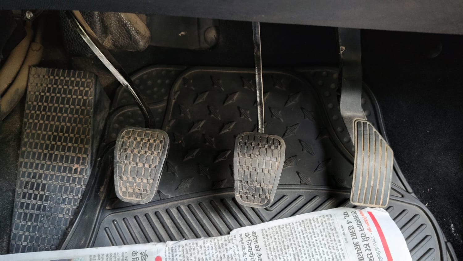 Used 2025 Tata Punch Creative Dual Tone Petrol Manual interior PEDALS VIEW