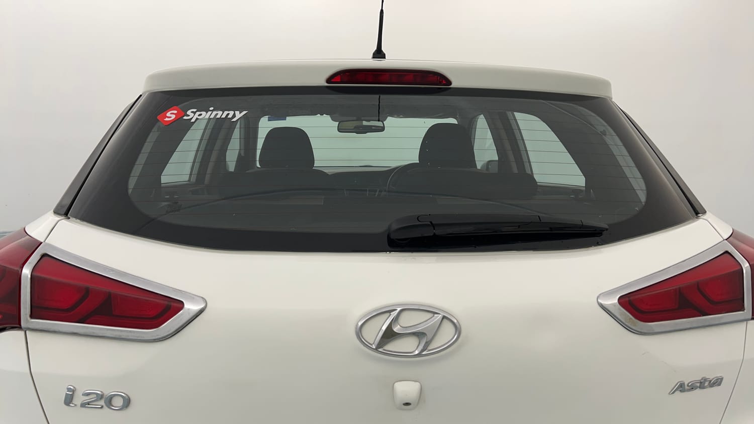Used 2015 Hyundai Elite i20 Asta 1.2 Petrol Manual exterior BACK WINDSHIELD VIEW