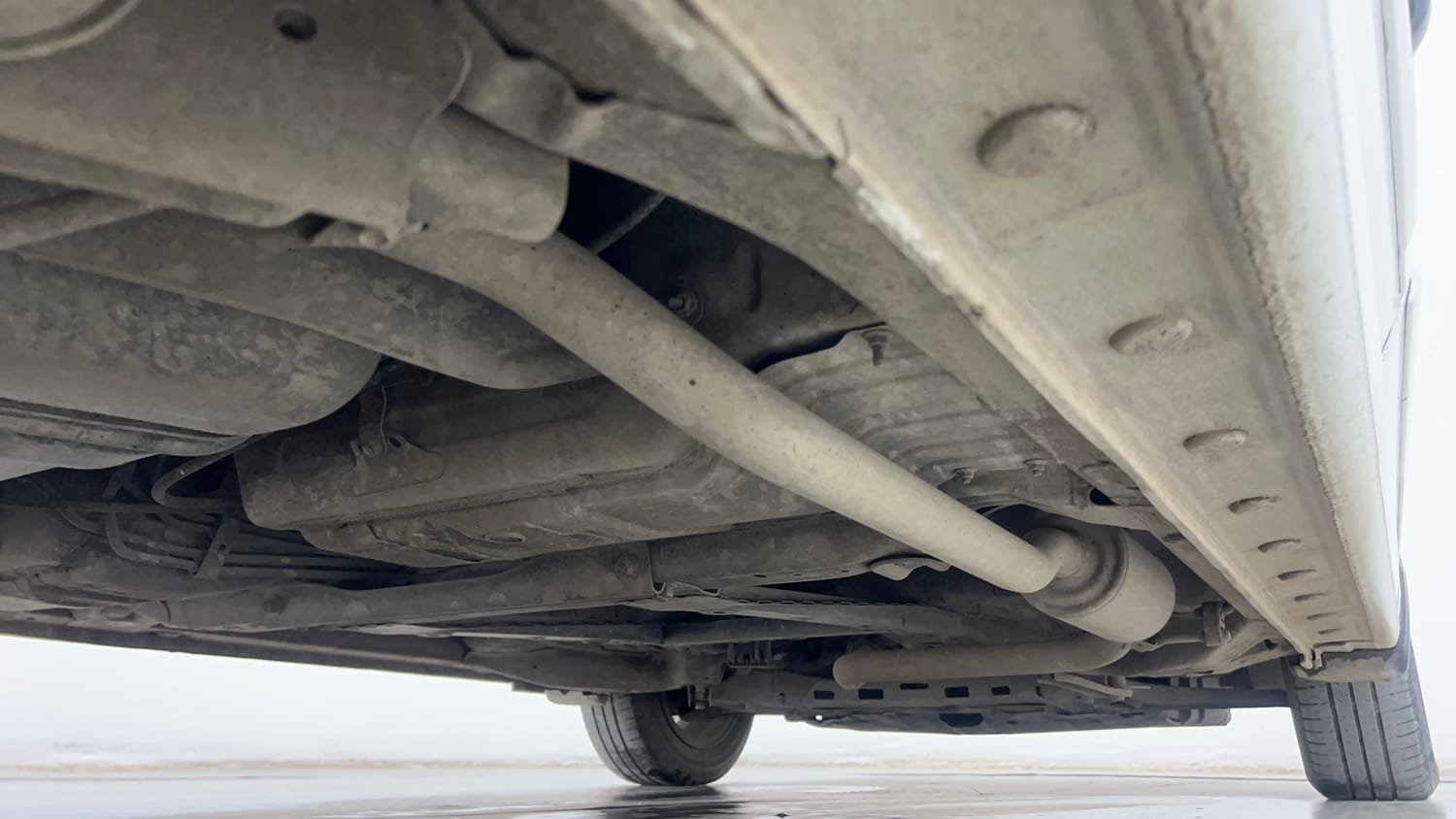Used 2022 Honda City V Petrol Petrol Manual extra REAR RIGHT UNDERBODY VIEW