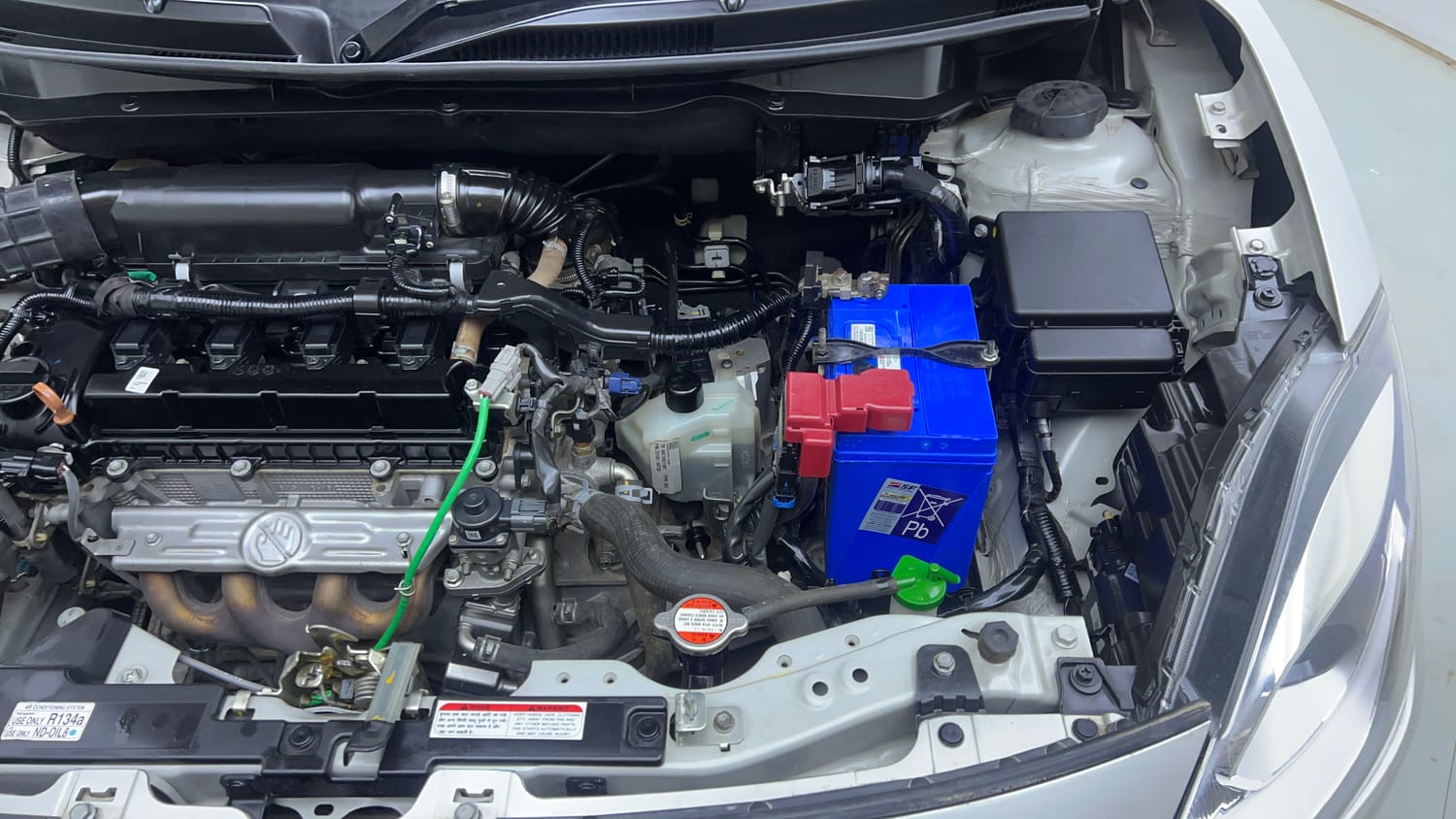 Used 2023 Maruti Suzuki Swift ZXi Plus AMT Petrol Automatic engine ENGINE LEFT SIDE VIEW