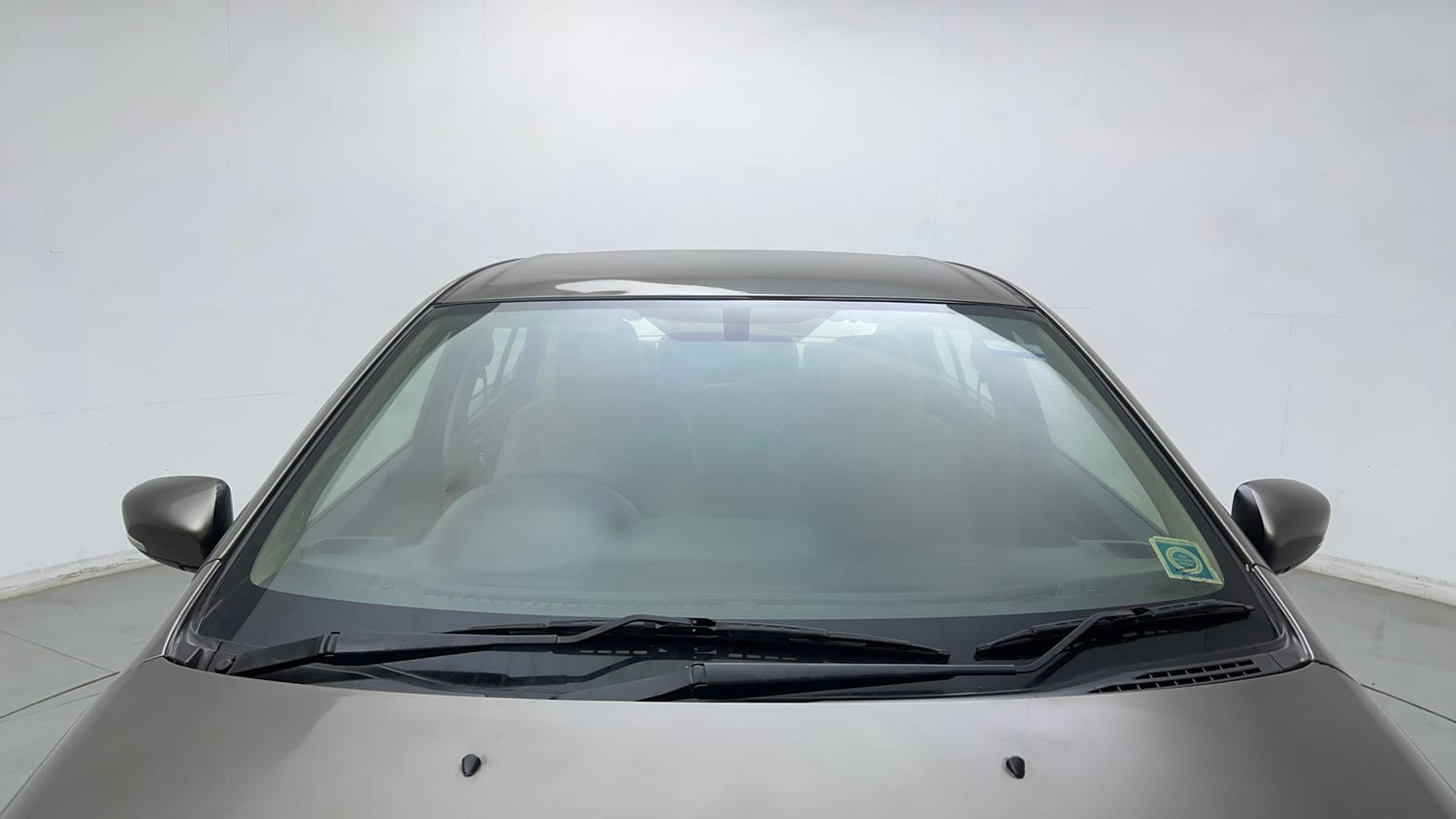 Used 2020 Maruti Suzuki Ciaz Alpha 1.5 AT Petrol Automatic exterior FRONT WINDSHIELD VIEW