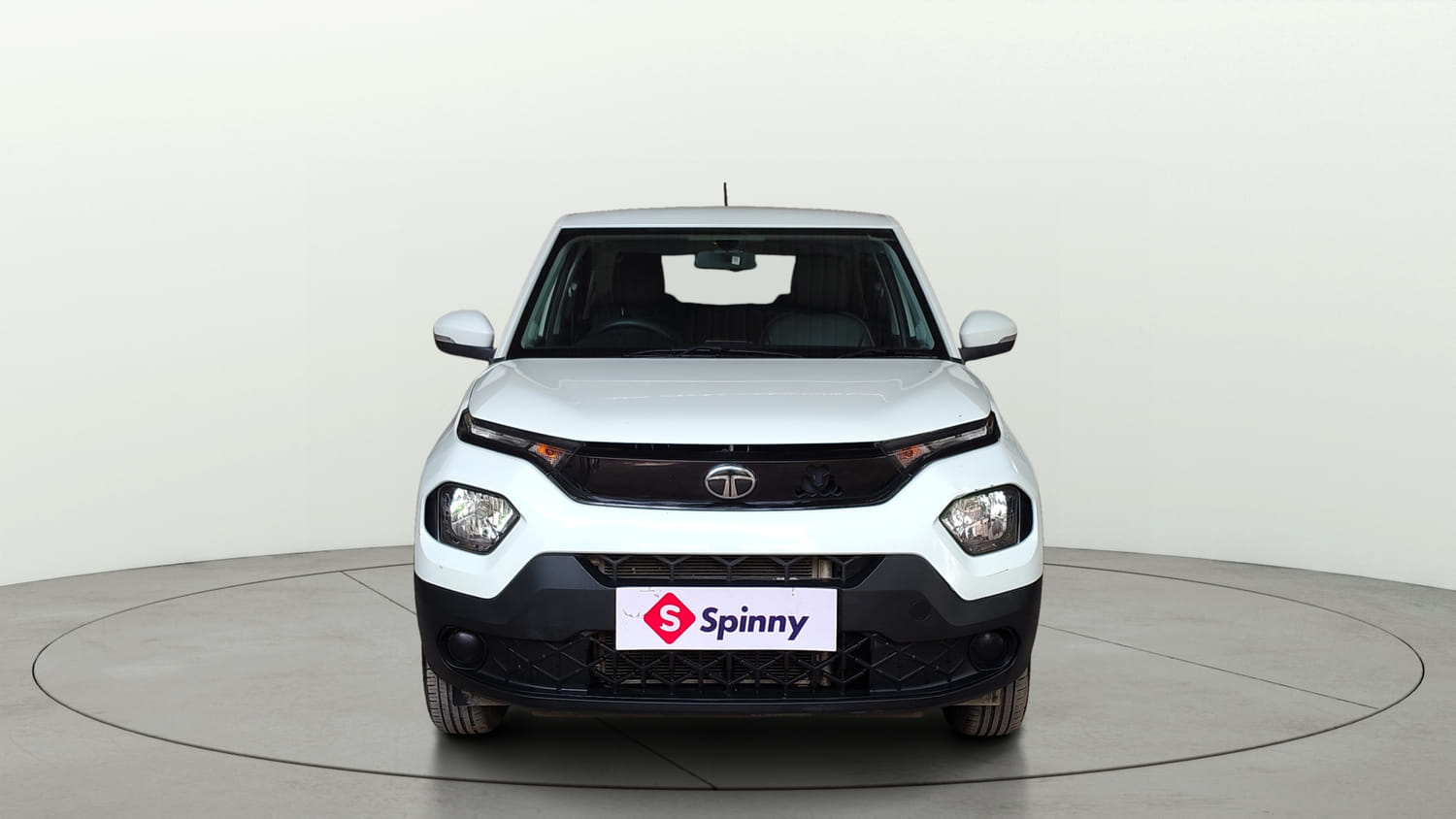 Used 2024 Tata Punch Adventure MT Petrol Manual exterior FRONT VIEW