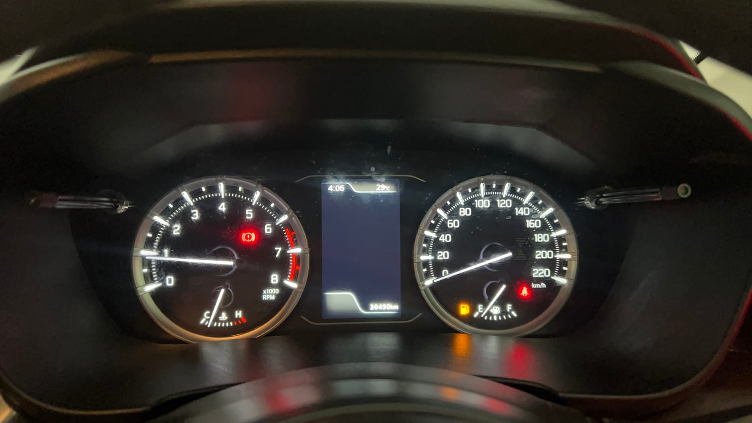 Used 2023 Maruti Suzuki Grand Vitara Zeta Smart Hybrid Petrol Manual interior CLUSTERMETER VIEW