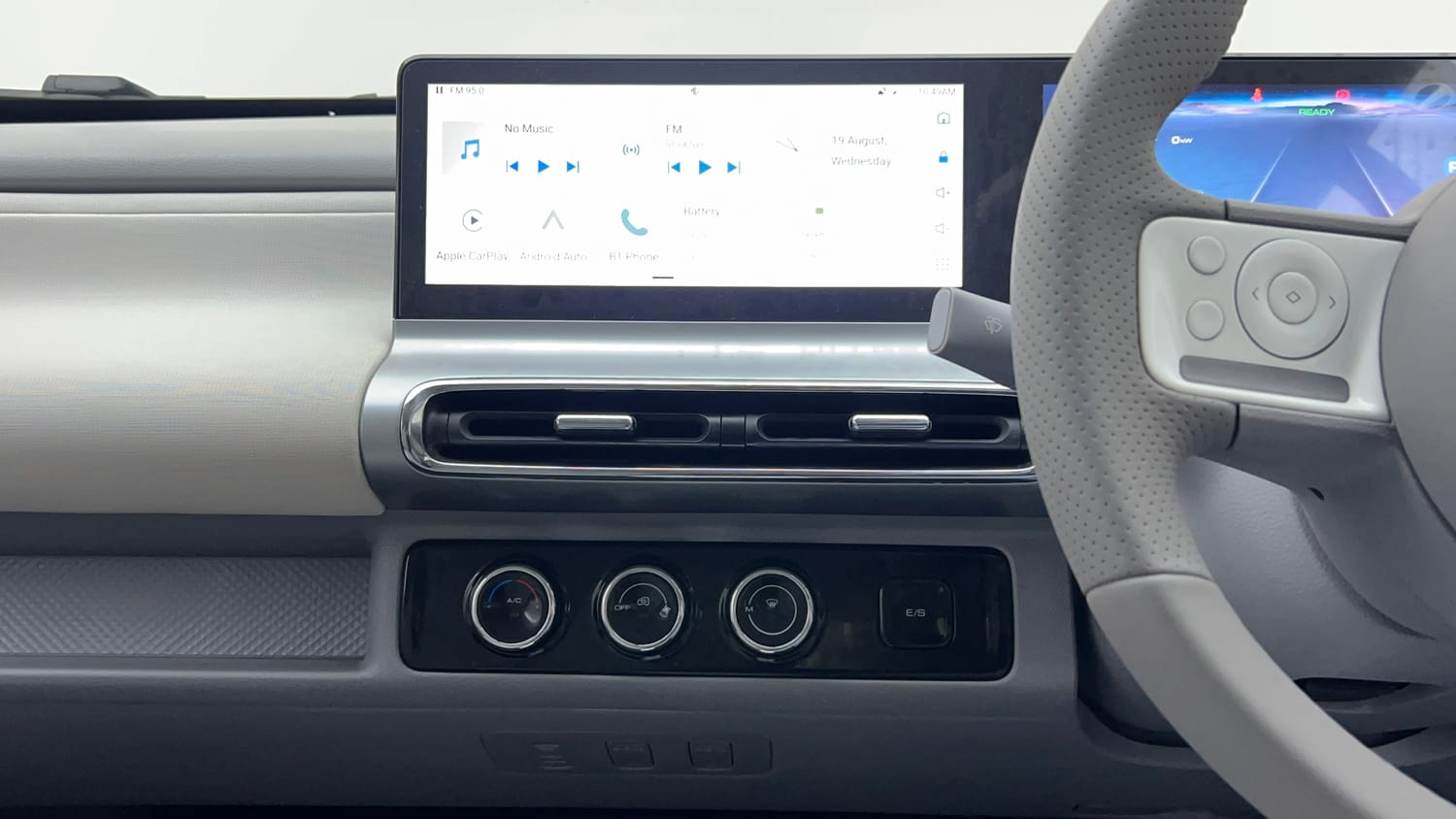 Used 2025 MG Motors Comet EV Exclusive FC Electric Automatic interior MUSIC SYSTEM & AC CONTROL VIEW
