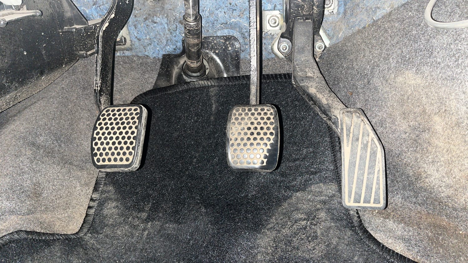 Used 2020 Maruti Suzuki Alto 800 LXi Petrol Manual interior PEDALS VIEW