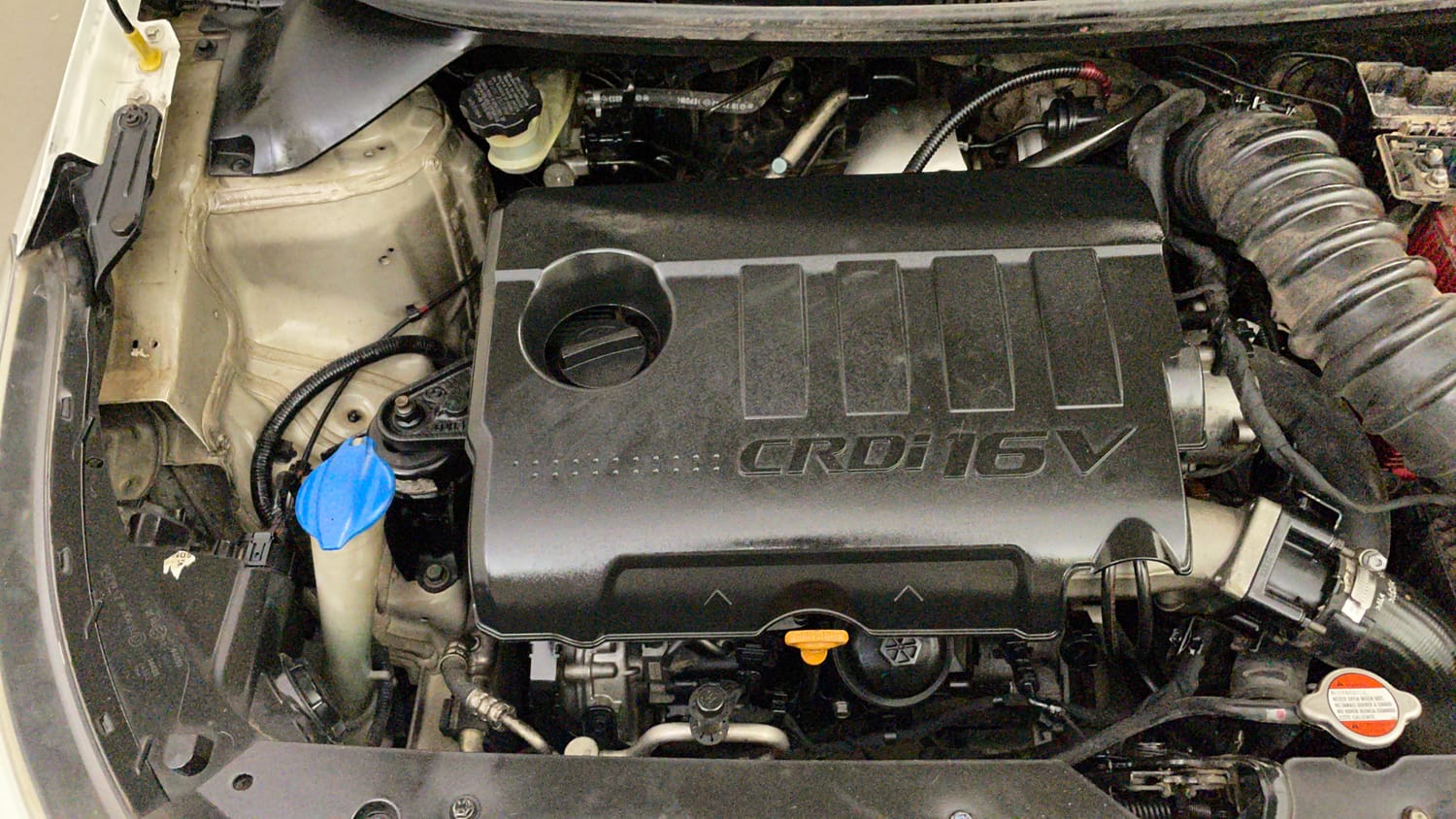 Used 2016 Hyundai Elite i20 Asta 1.4 CRDI (O) Diesel Manual engine ENGINE RIGHT SIDE VIEW