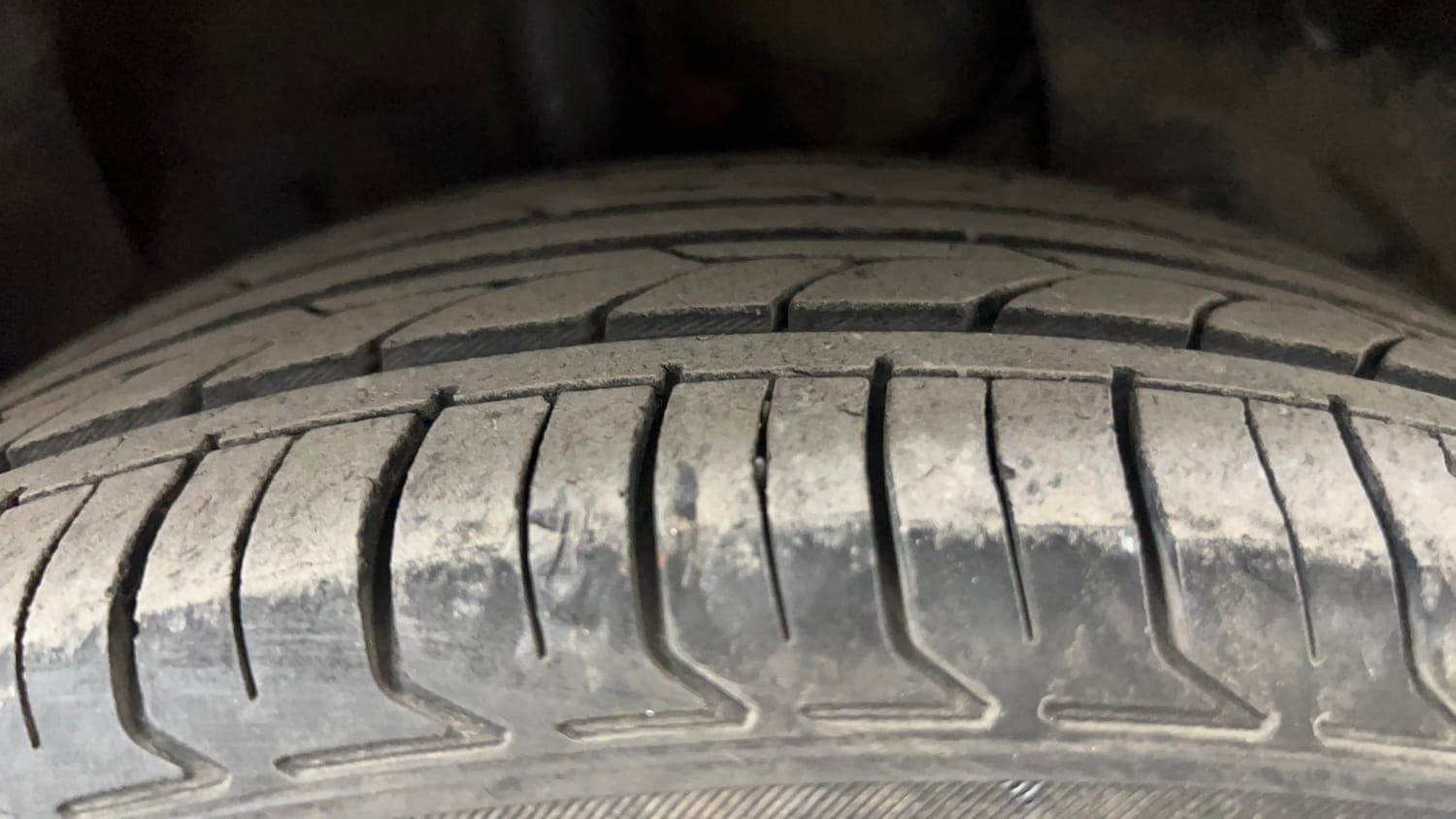Used 2014 Tata Zest XMS Petrol Petrol Manual tyres RIGHT FRONT TYRE TREAD VIEW