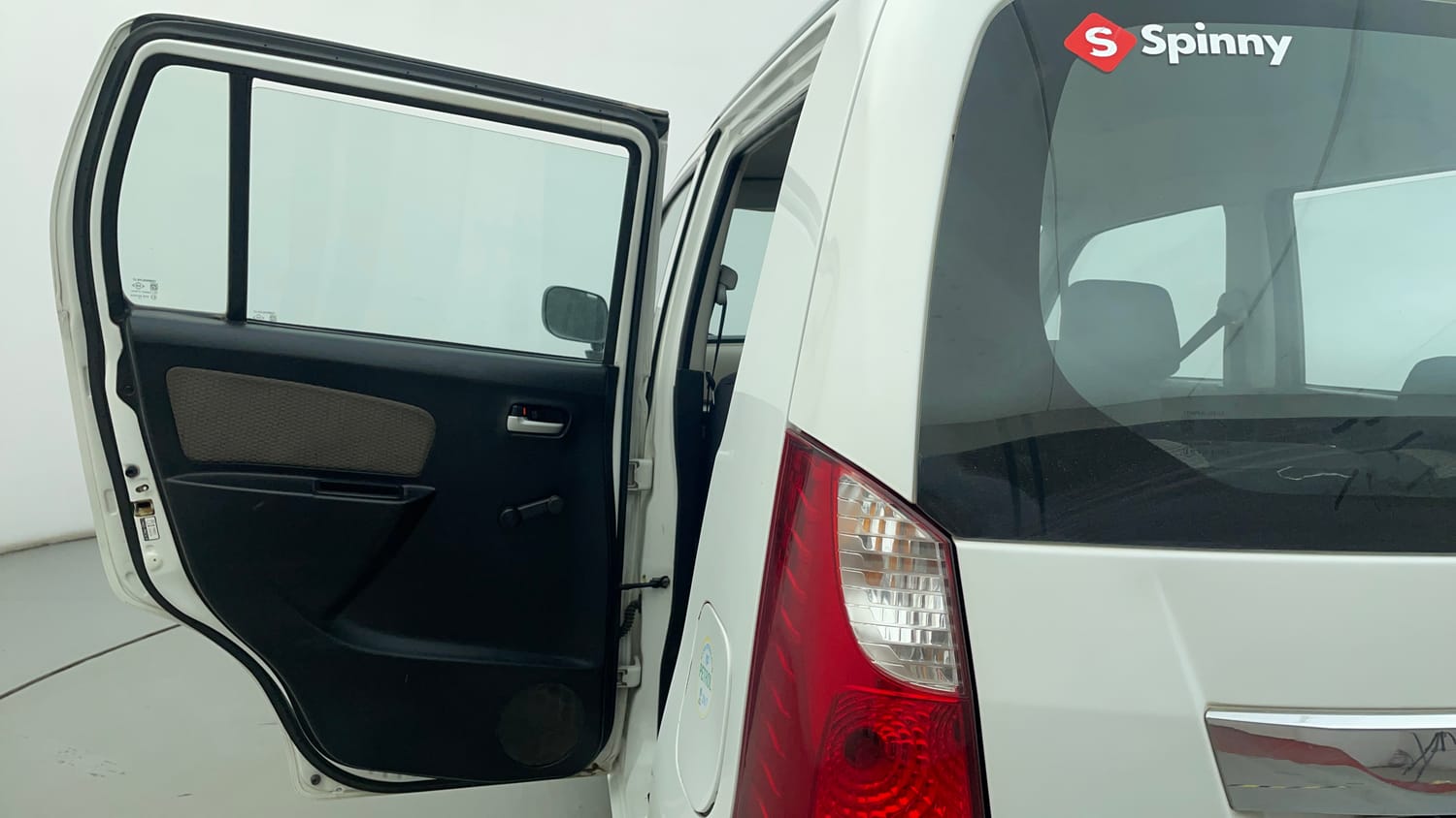 Used 2013 Maruti Suzuki Wagon R LXI Petrol Manual interior LEFT REAR DOOR OPEN VIEW