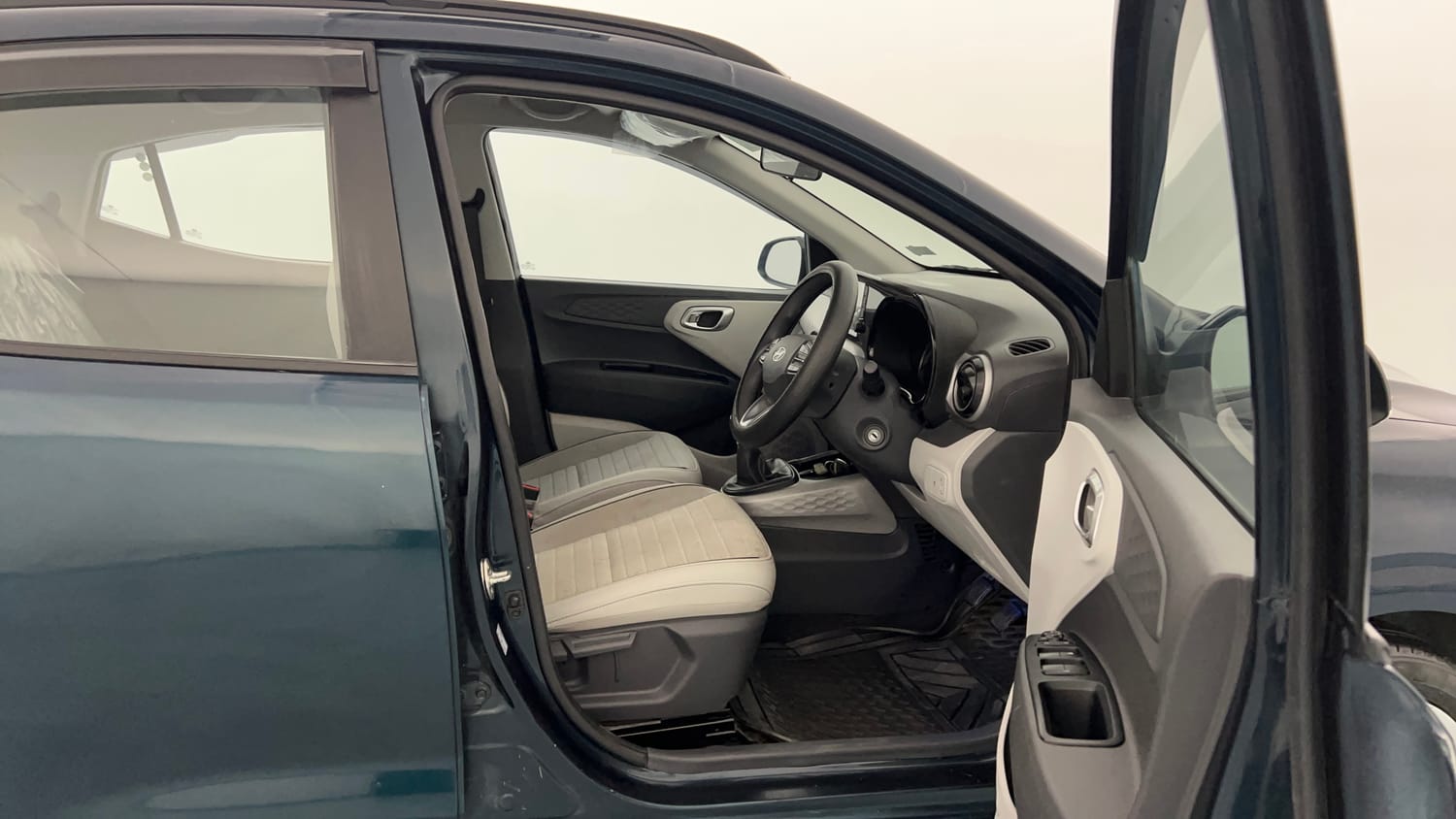 Used 2023 Hyundai Grand i10 Nios Sportz 1.2 Kappa VTVT Petrol Manual interior RIGHT SIDE FRONT DOOR CABIN VIEW