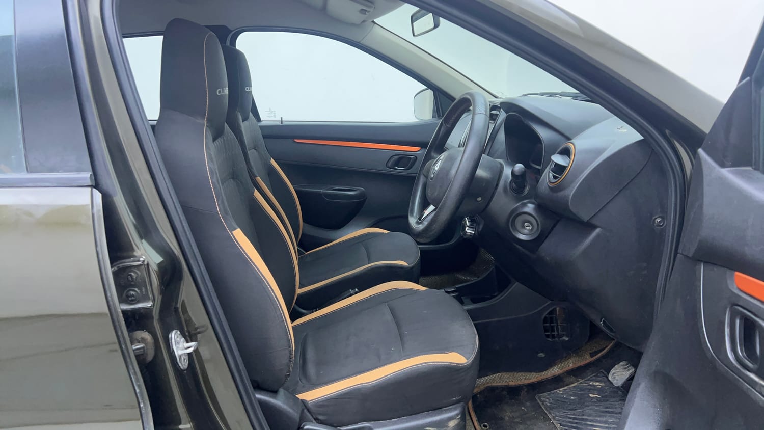 Used 2018 Renault Kwid CLIMBER 1.0 AMT Petrol Automatic interior RIGHT SIDE FRONT DOOR CABIN VIEW
