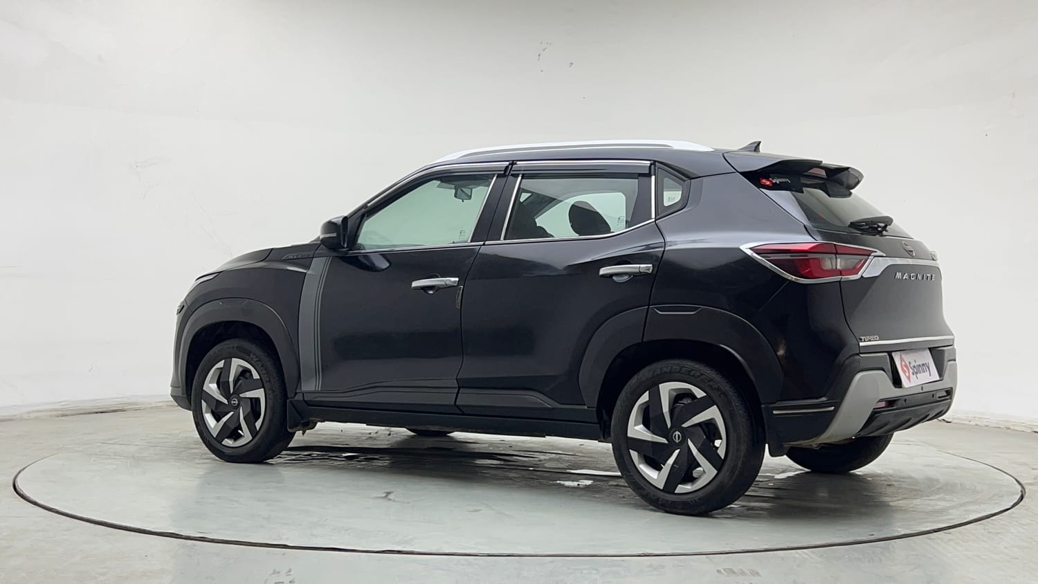 Used 2023 Nissan Magnite XL Petrol+Cng (Outside fitted) Cng Manual exterior LEFT REAR CORNER VIEW