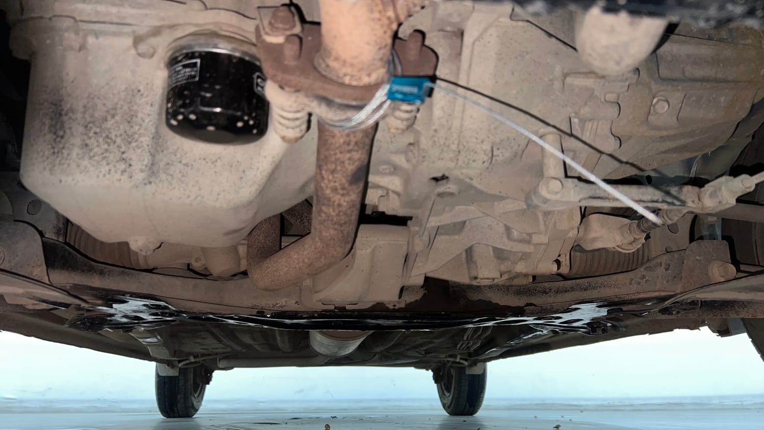 Used 2022 Maruti Suzuki Wagon R 1.0 VXi (O) 1.0 Petrol Manual extra FRONT LEFT UNDERBODY VIEW