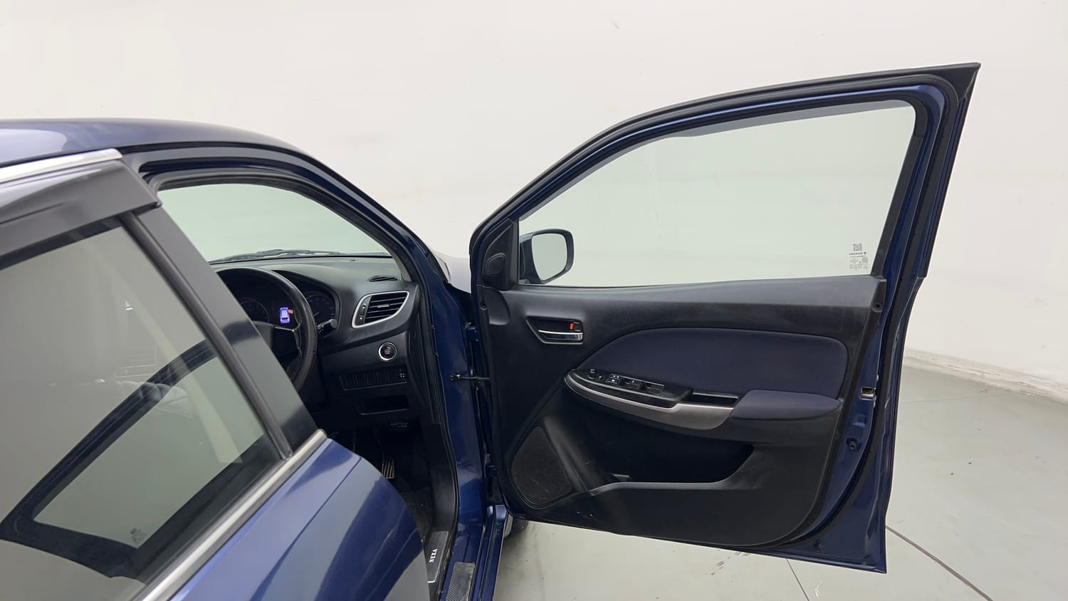 Used 2019 Maruti Suzuki Baleno Zeta Petrol Manual interior RIGHT FRONT DOOR OPEN VIEW