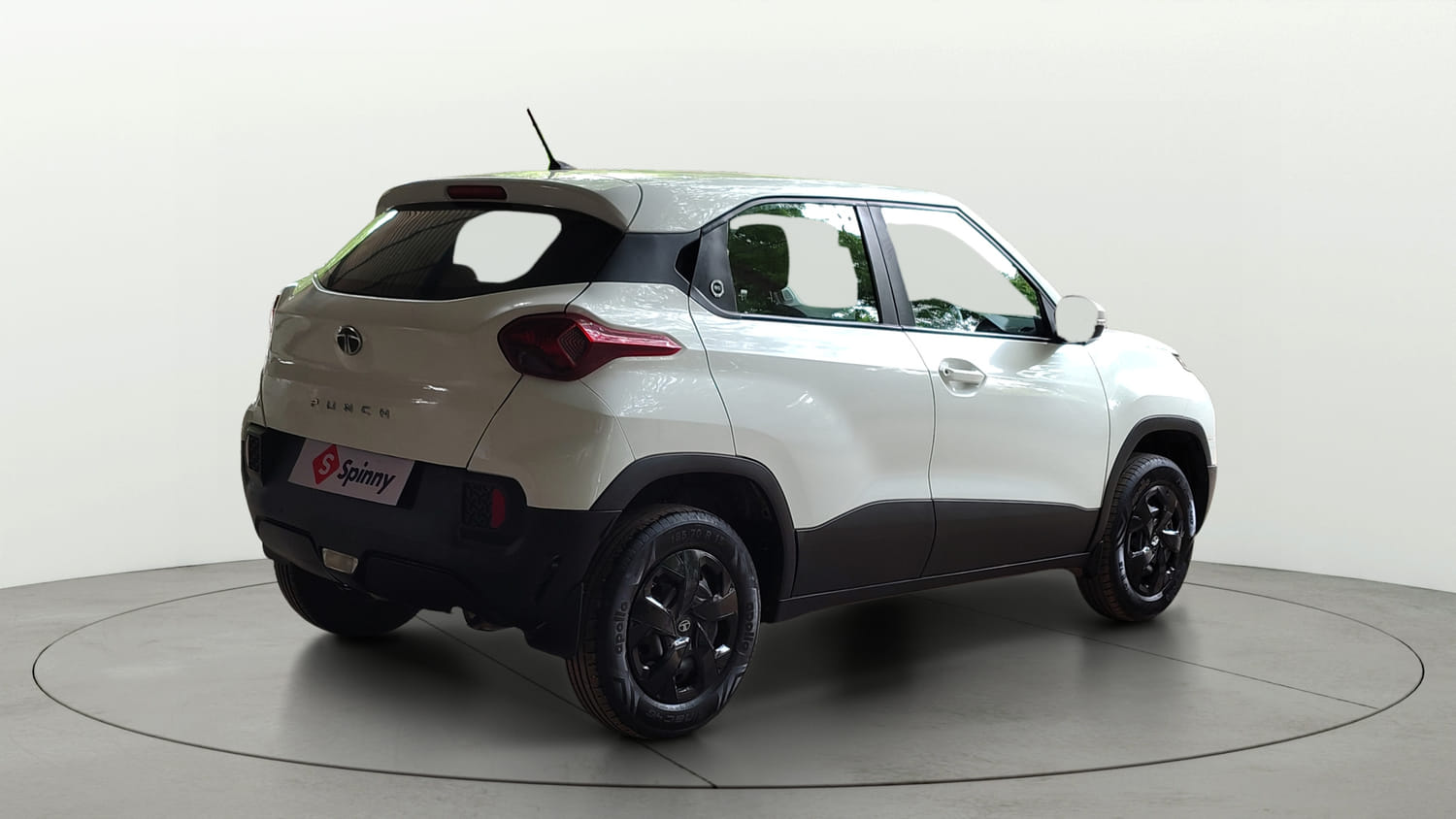 Used 2024 Tata Punch Adventure MT Petrol Manual exterior RIGHT REAR CORNER VIEW