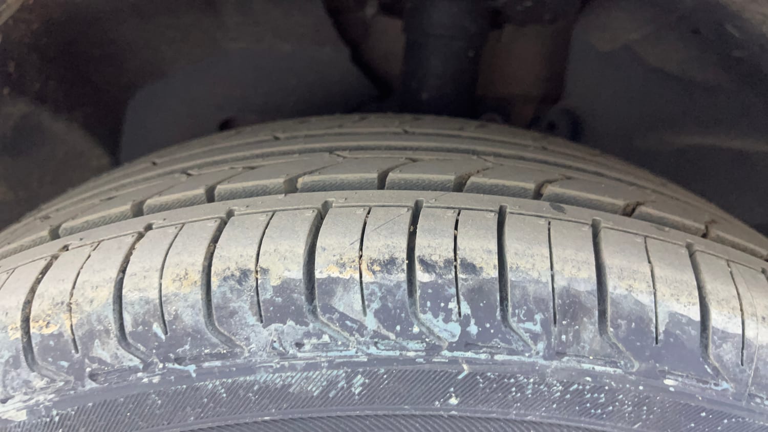 Used 2018 Ford EcoSport Titanium 1.5L Ti-VCT Petrol Manual tyres LEFT FRONT TYRE TREAD VIEW