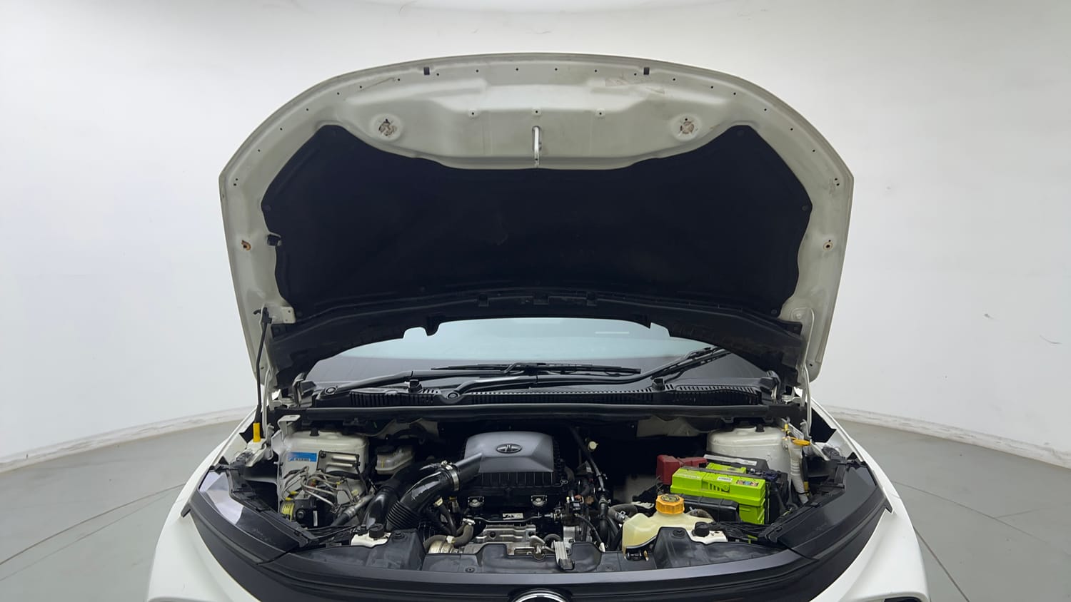 Used 2023 Tata Nexon Creative 1.2 Revotron Petrol 6MT Petrol Manual engine ENGINE & BONNET OPEN FRONT VIEW