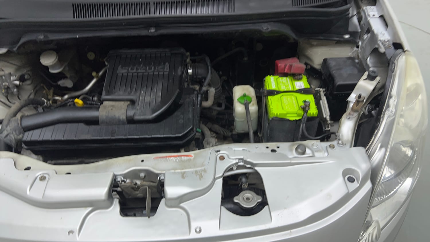 Used 2015 Maruti Suzuki Ritz Vxi BS-IV Petrol Manual engine ENGINE LEFT SIDE VIEW