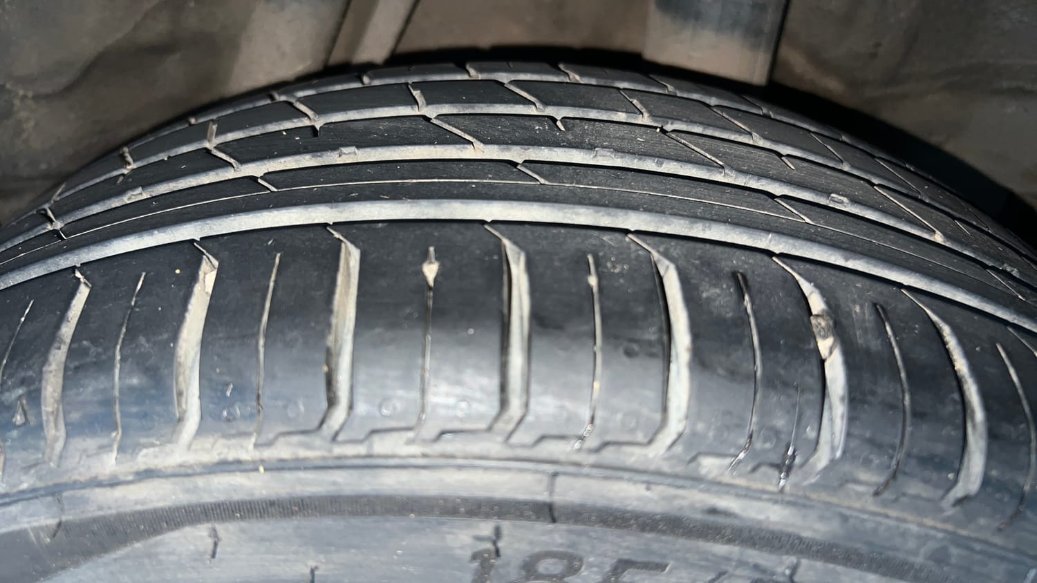 Used 2021 Honda City ZX CVT Petrol Petrol Automatic tyres LEFT REAR TYRE TREAD VIEW