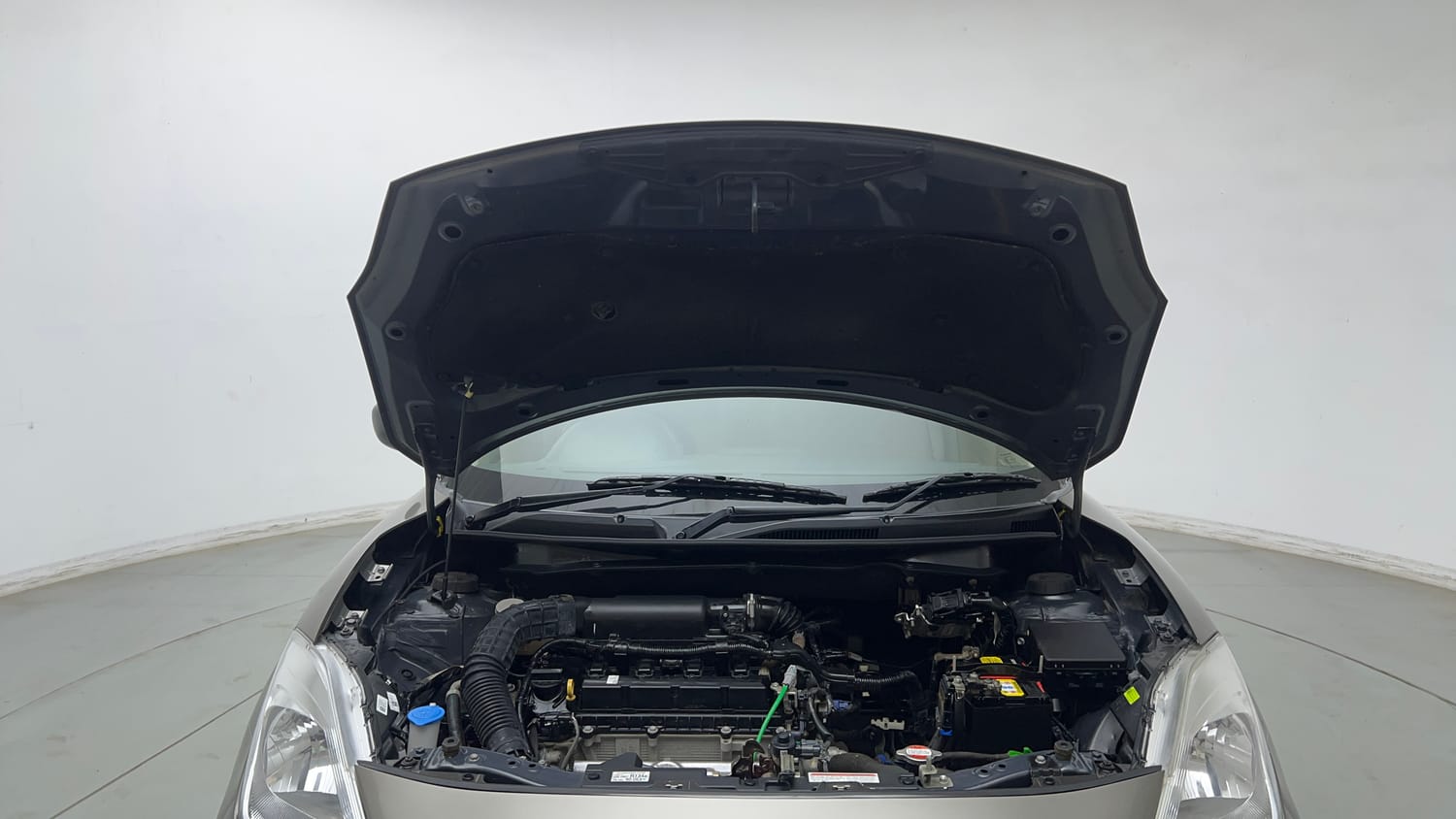 Used 2022 Maruti Suzuki Dzire LXi Petrol Manual engine ENGINE & BONNET OPEN FRONT VIEW