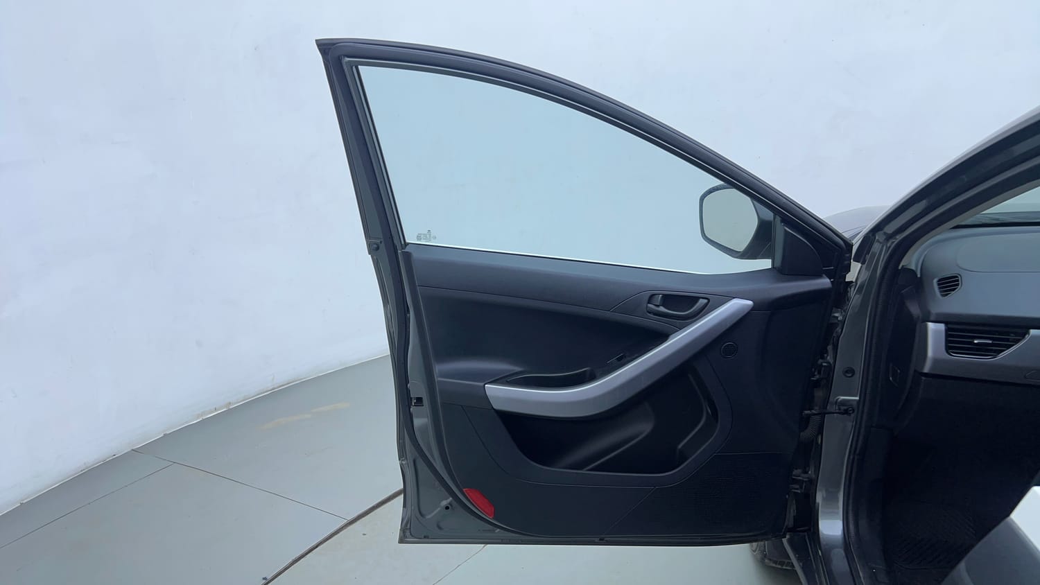 Used 2021 Tata Nexon XM Petrol Manual interior LEFT FRONT DOOR OPEN VIEW