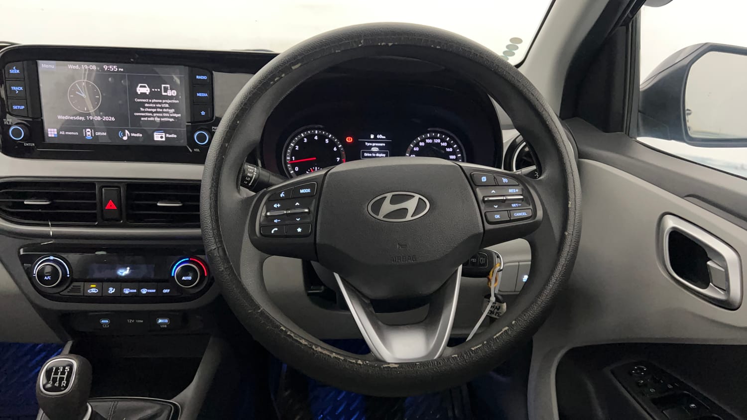 Used 2023 Hyundai Grand i10 Nios Sportz 1.2 Kappa VTVT Petrol Manual interior STEERING VIEW