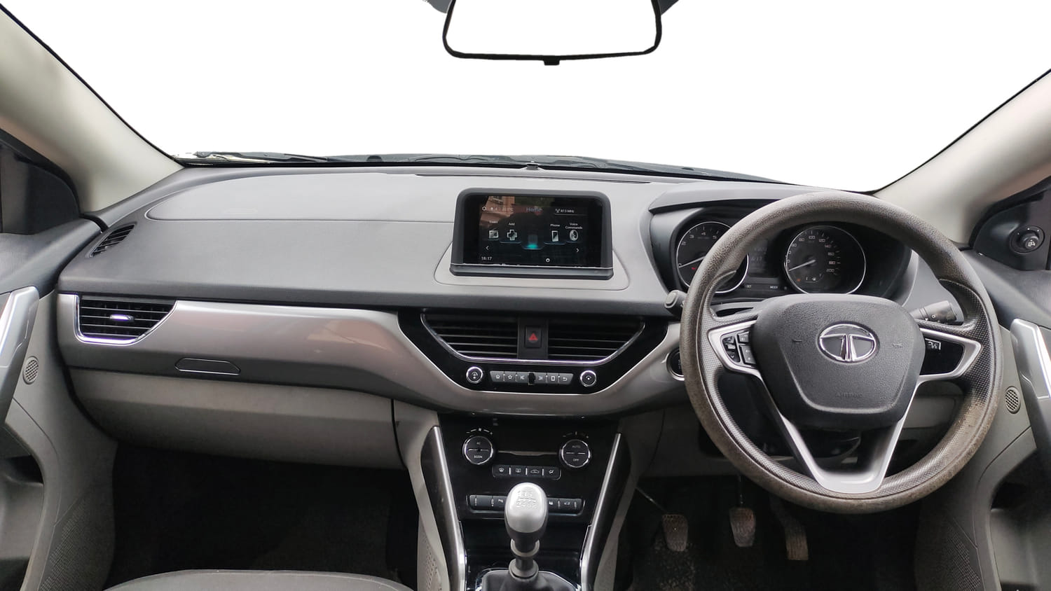 Used 2017 Tata Nexon XZ Plus Diesel Diesel Manual interior DASHBOARD VIEW
