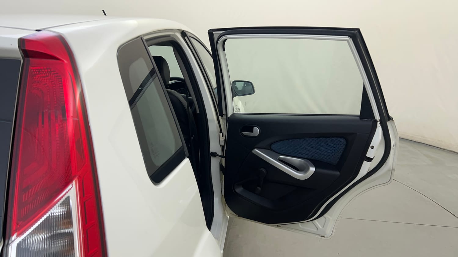 Used 2015 Ford Figo Duratec Petrol Titanium 1.2 Petrol Manual interior RIGHT REAR DOOR OPEN VIEW