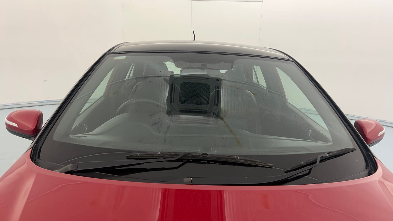 Used 2017 Hyundai Elite i20 Asta 1.2 Petrol Manual exterior FRONT WINDSHIELD VIEW