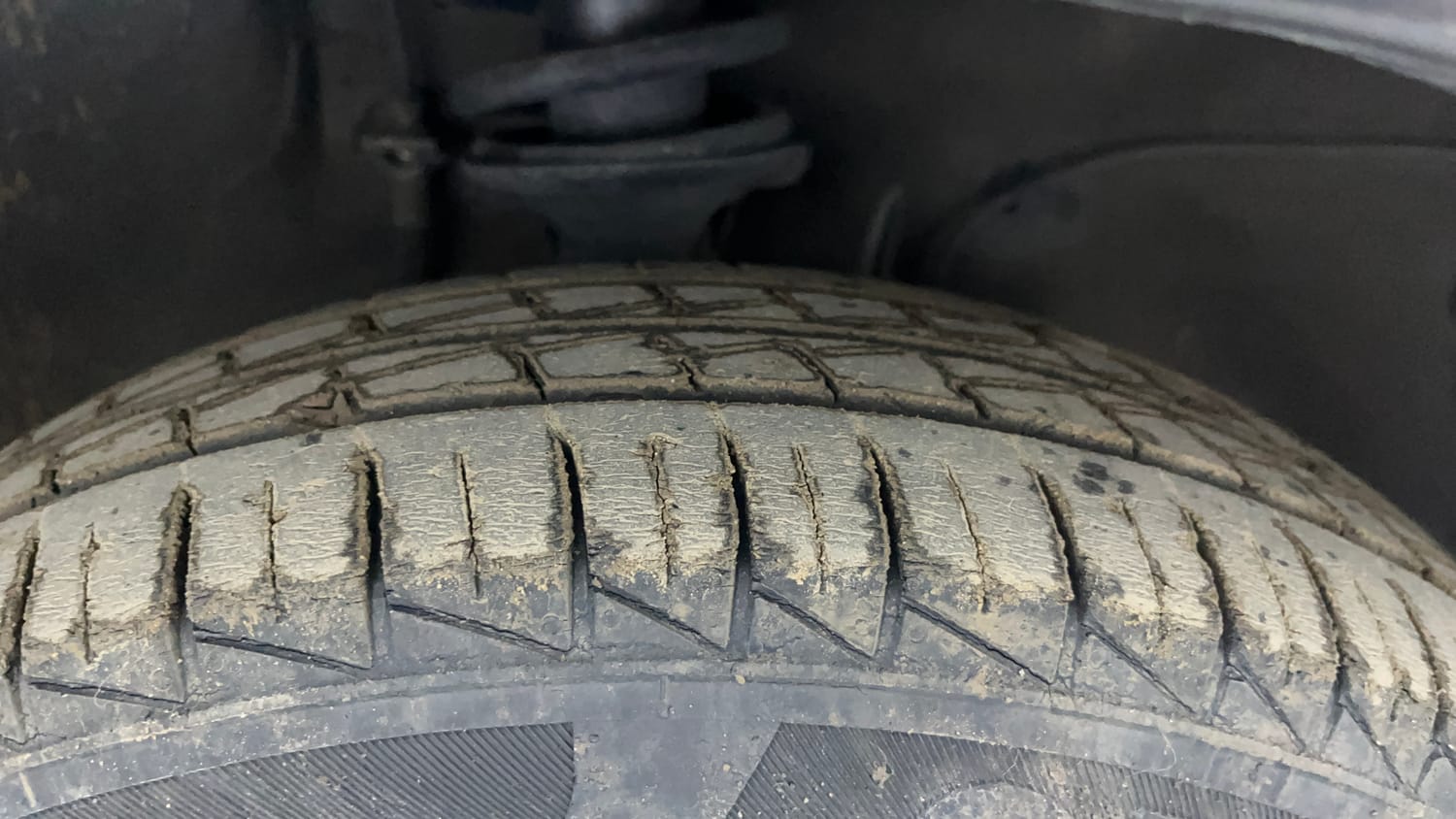 Used 2020 Maruti Suzuki Alto 800 LXi Petrol Manual tyres RIGHT FRONT TYRE TREAD VIEW