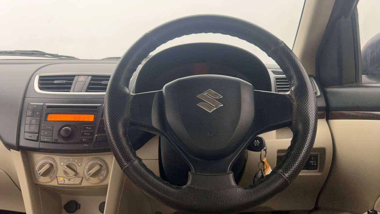 Used 2014 Maruti Suzuki Swift Dzire VXI Petrol Manual interior STEERING VIEW