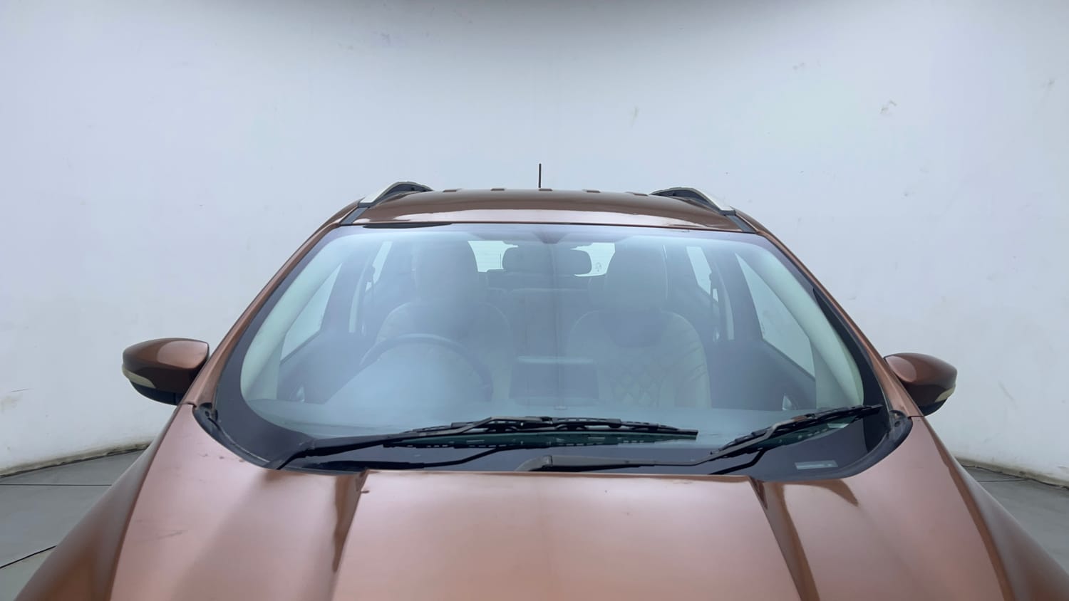 Used 2018 Ford EcoSport Titanium 1.5L Ti-VCT Petrol Manual exterior FRONT WINDSHIELD VIEW