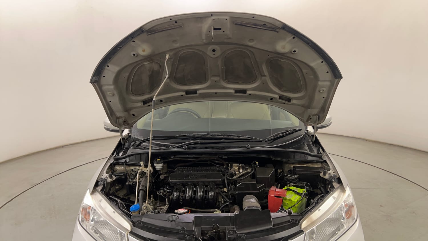 Used 2016 Honda City V Petrol Manual engine ENGINE & BONNET OPEN FRONT VIEW