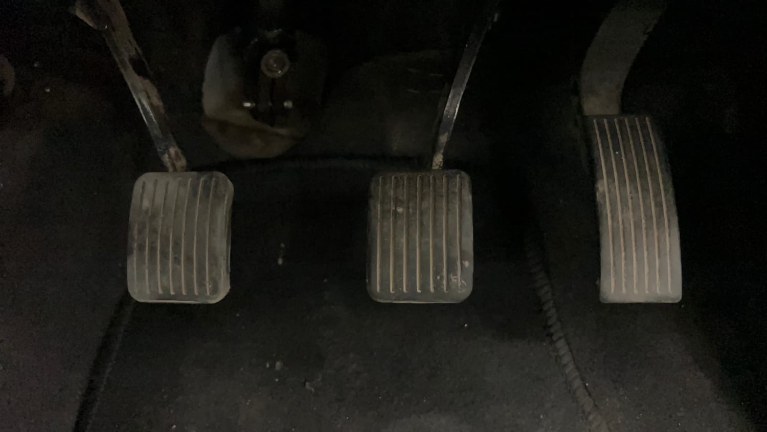 Used 2018 Hyundai Xcent SX 1.1 CRDi Diesel Manual interior PEDALS VIEW