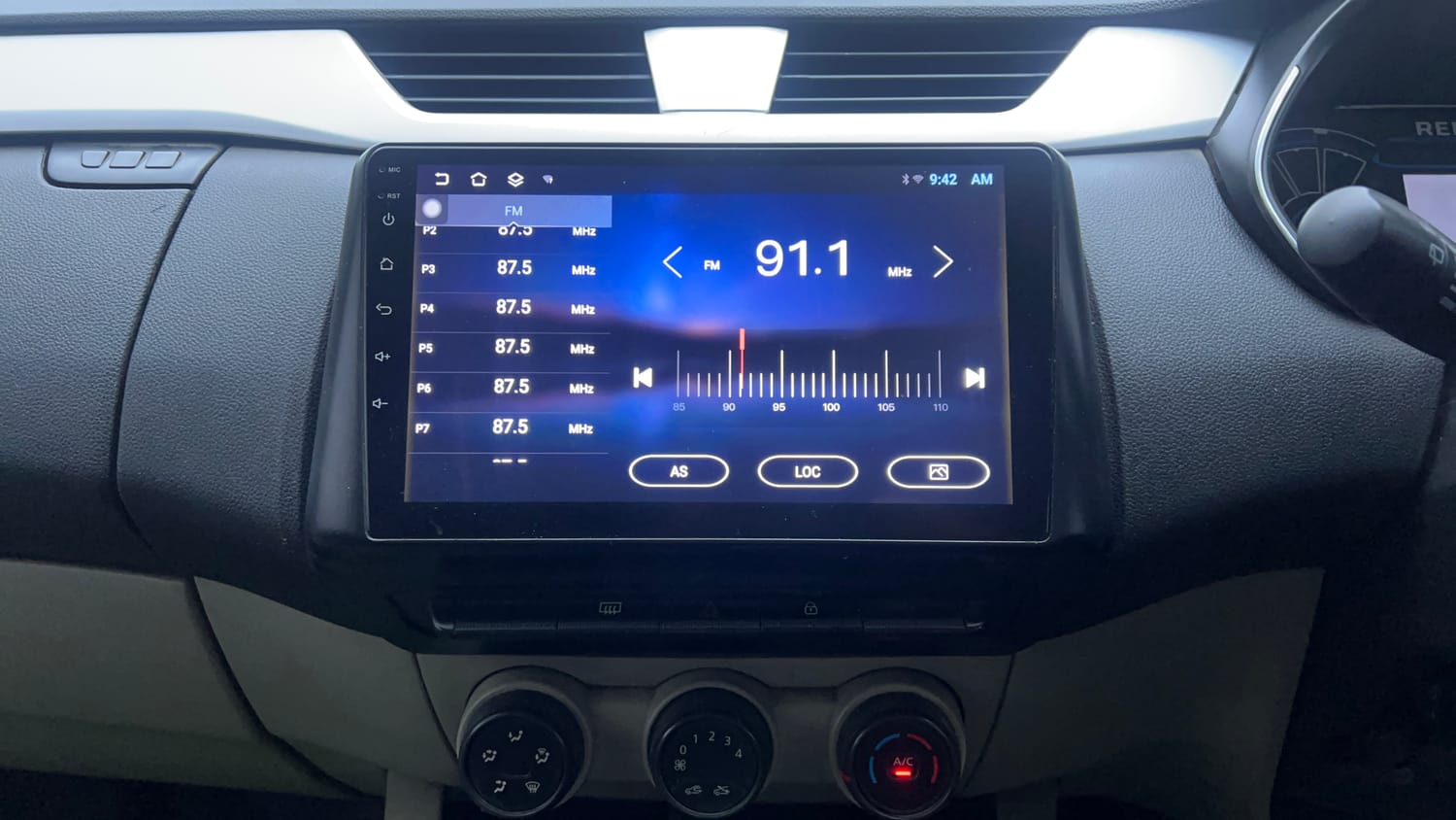 Used 2020 Renault Triber RXZ EASY-R AMT Petrol Automatic interior MUSIC SYSTEM & AC CONTROL VIEW
