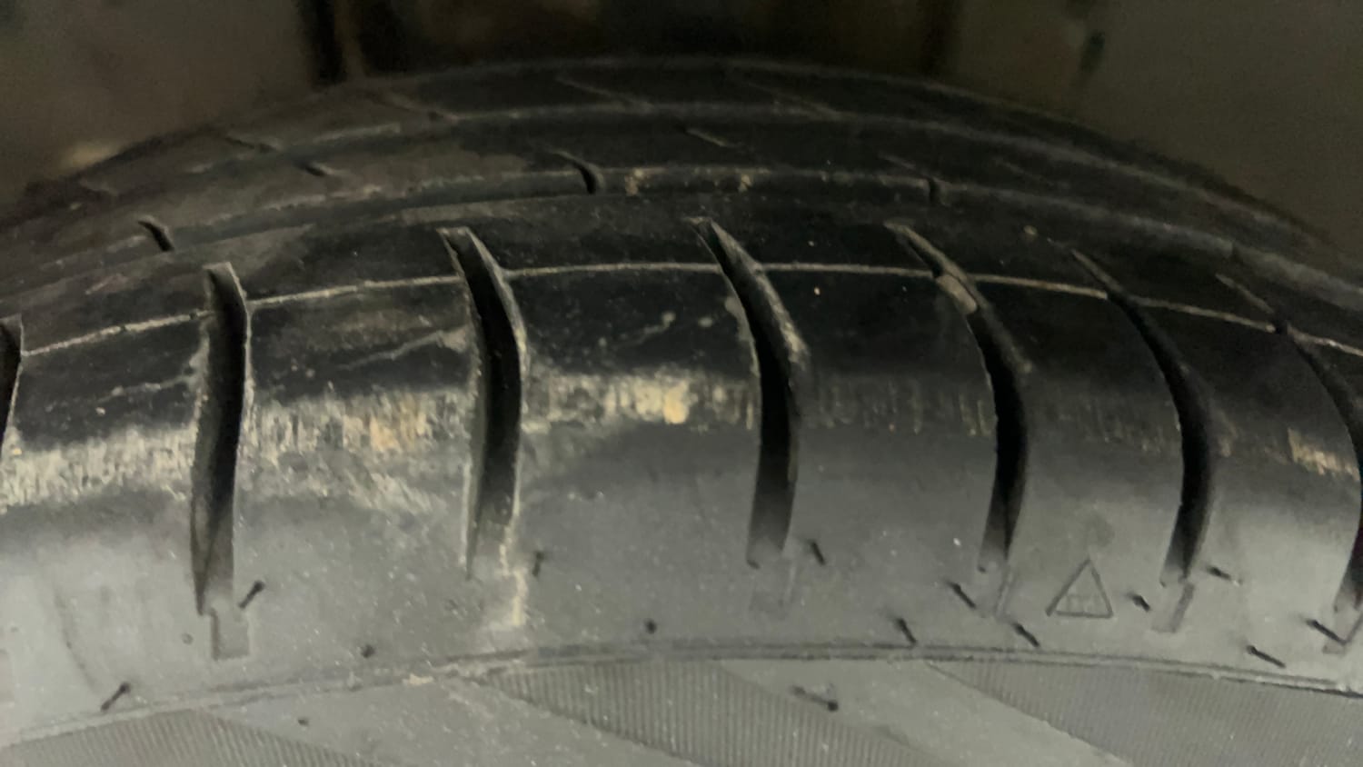 Used 2022 Tata Tiago XT CNG Cng Manual tyres LEFT FRONT TYRE TREAD VIEW