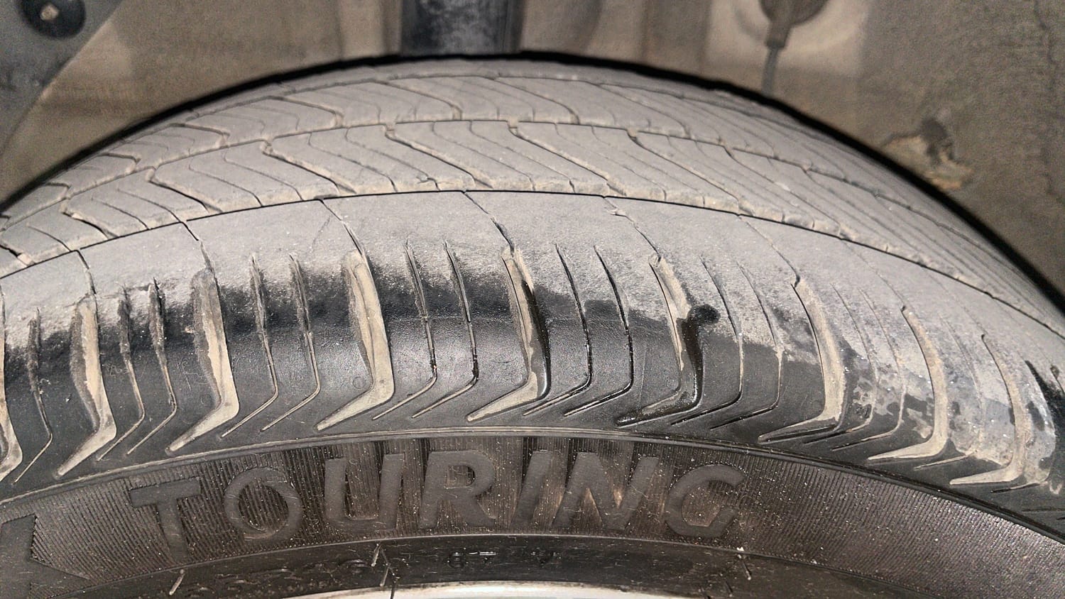 Used 2018 Hyundai Elite i20 Asta 1.4 CRDI Diesel Manual tyres RIGHT REAR TYRE TREAD VIEW