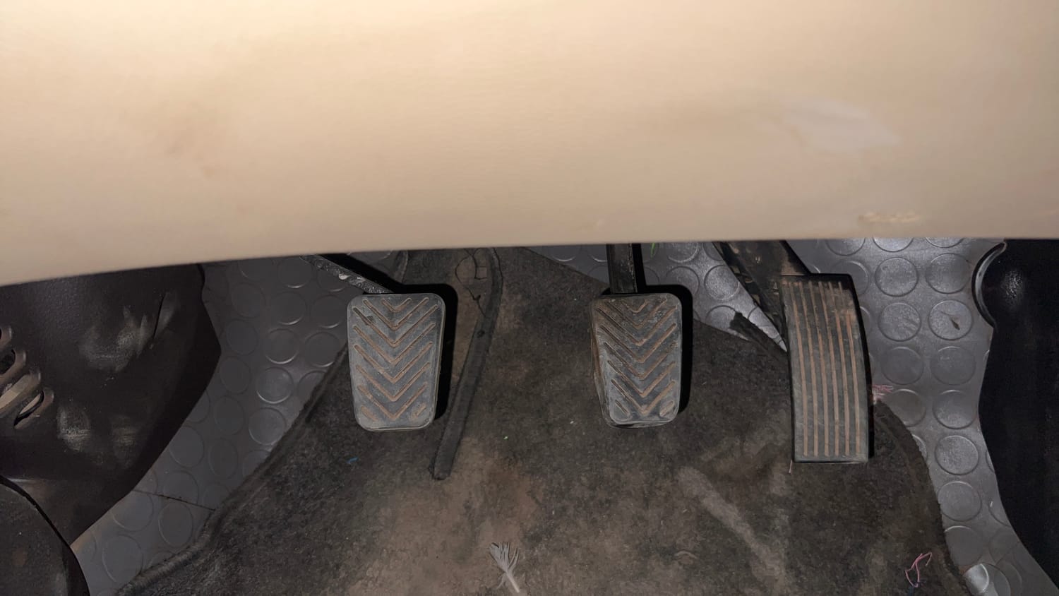 Used 2017 hyundai Eon Magna+ (O) Petrol Manual interior PEDALS VIEW