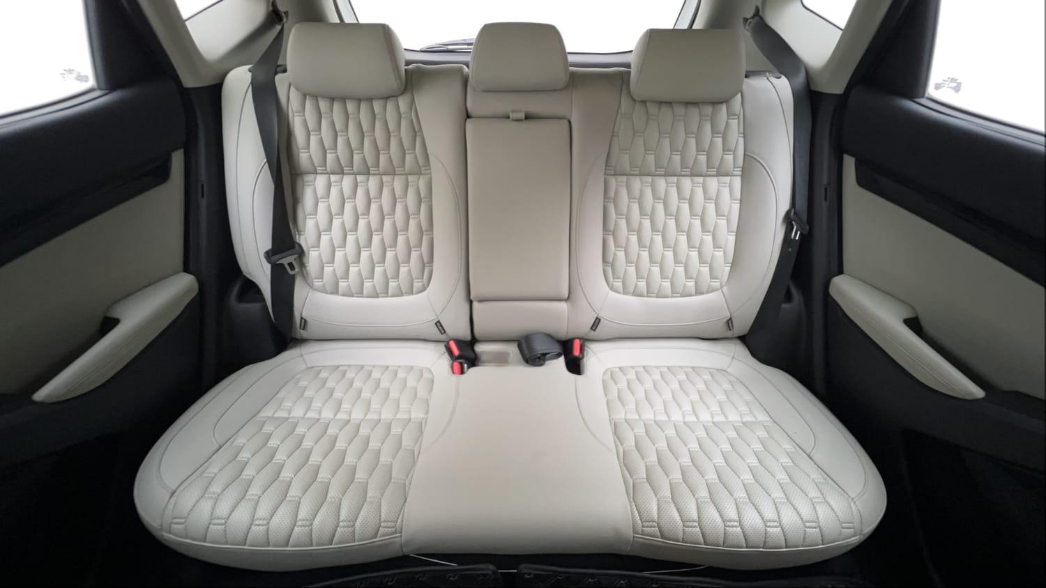 Used 2023 Kia Seltos HTX 1.5 Petrol Manual interior REAR SEAT CONDITION VIEW