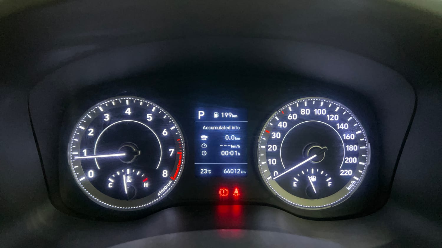 Used 2020 Hyundai Venue SX Plus 1.0 Turbo DCT Petrol Automatic interior CLUSTERMETER VIEW